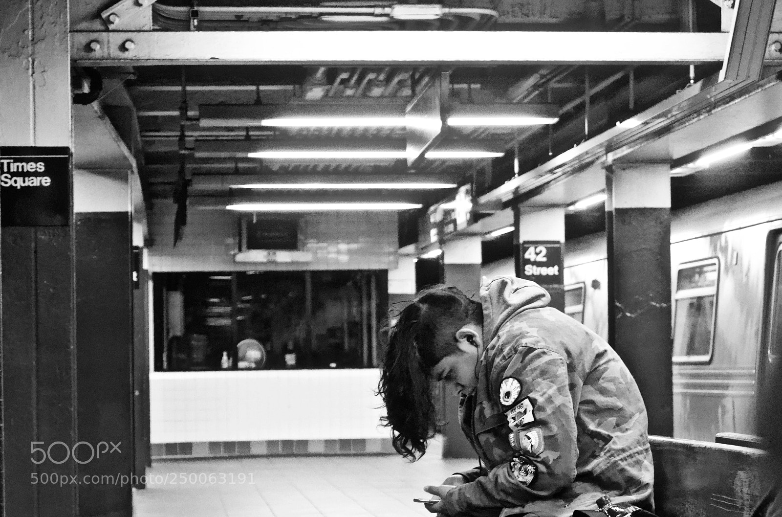Nikon D3100 sample photo. Waiting photography