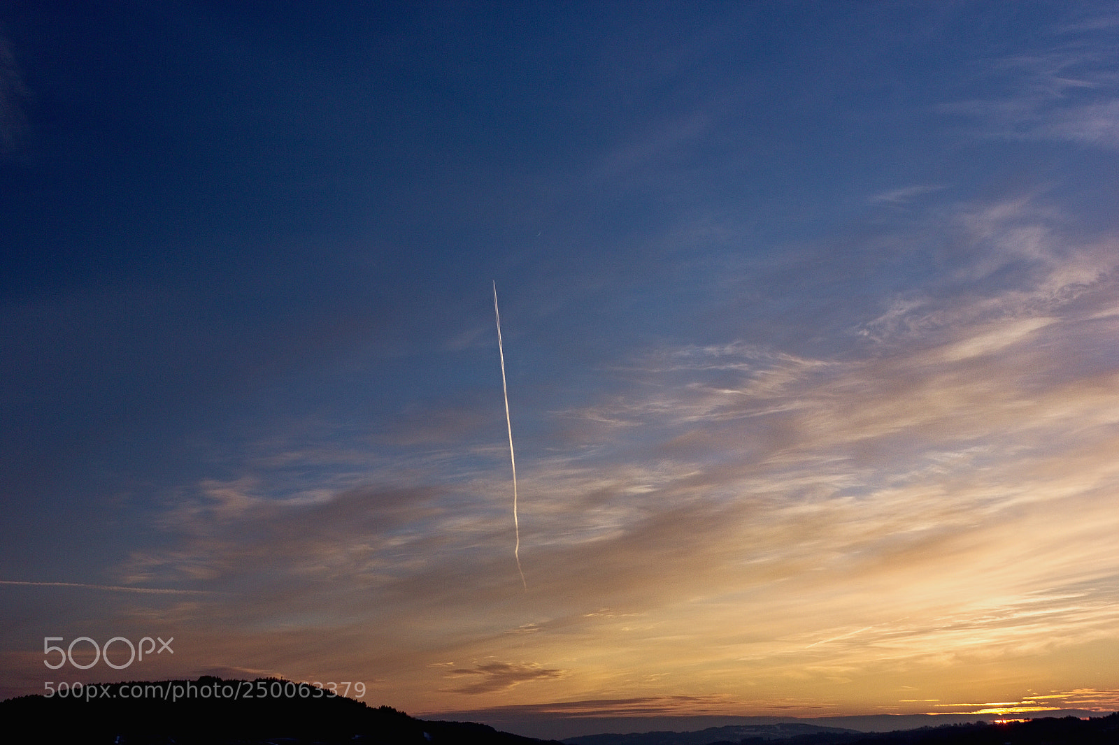 Canon EOS 600D (Rebel EOS T3i / EOS Kiss X5) sample photo. We're flying photography