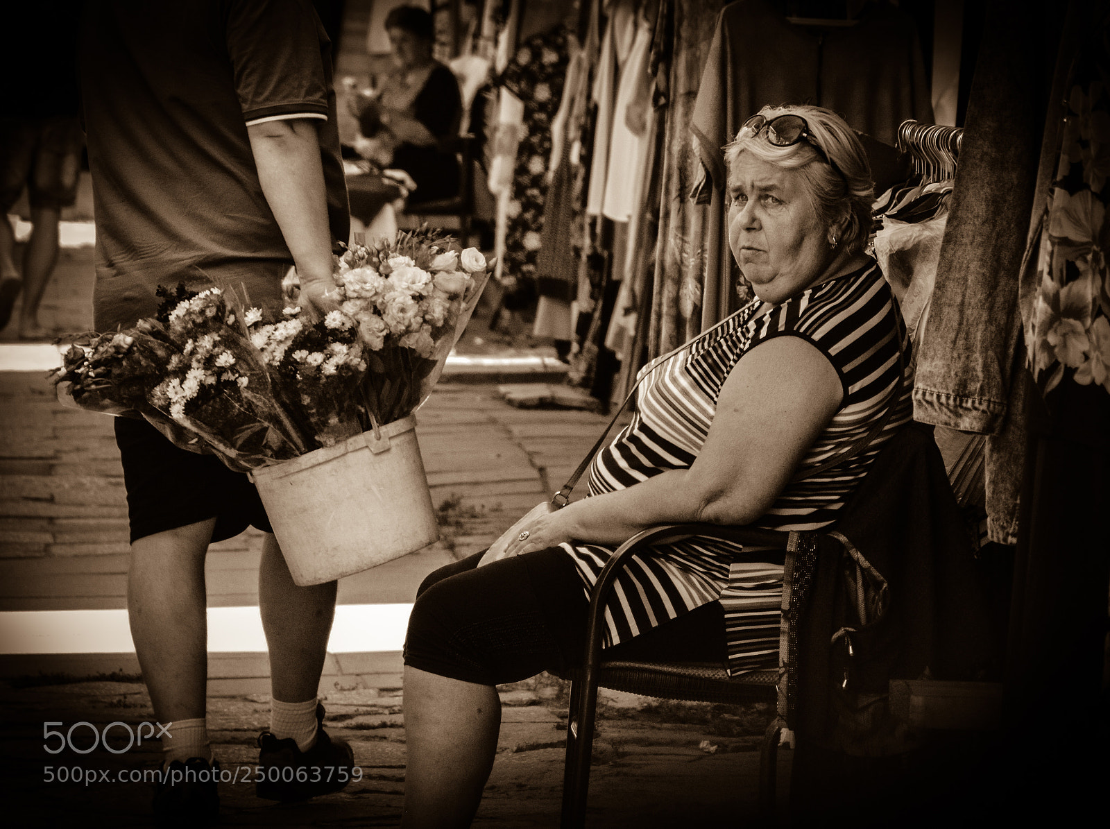 Nikon D3200 sample photo. Varsovia - market photography