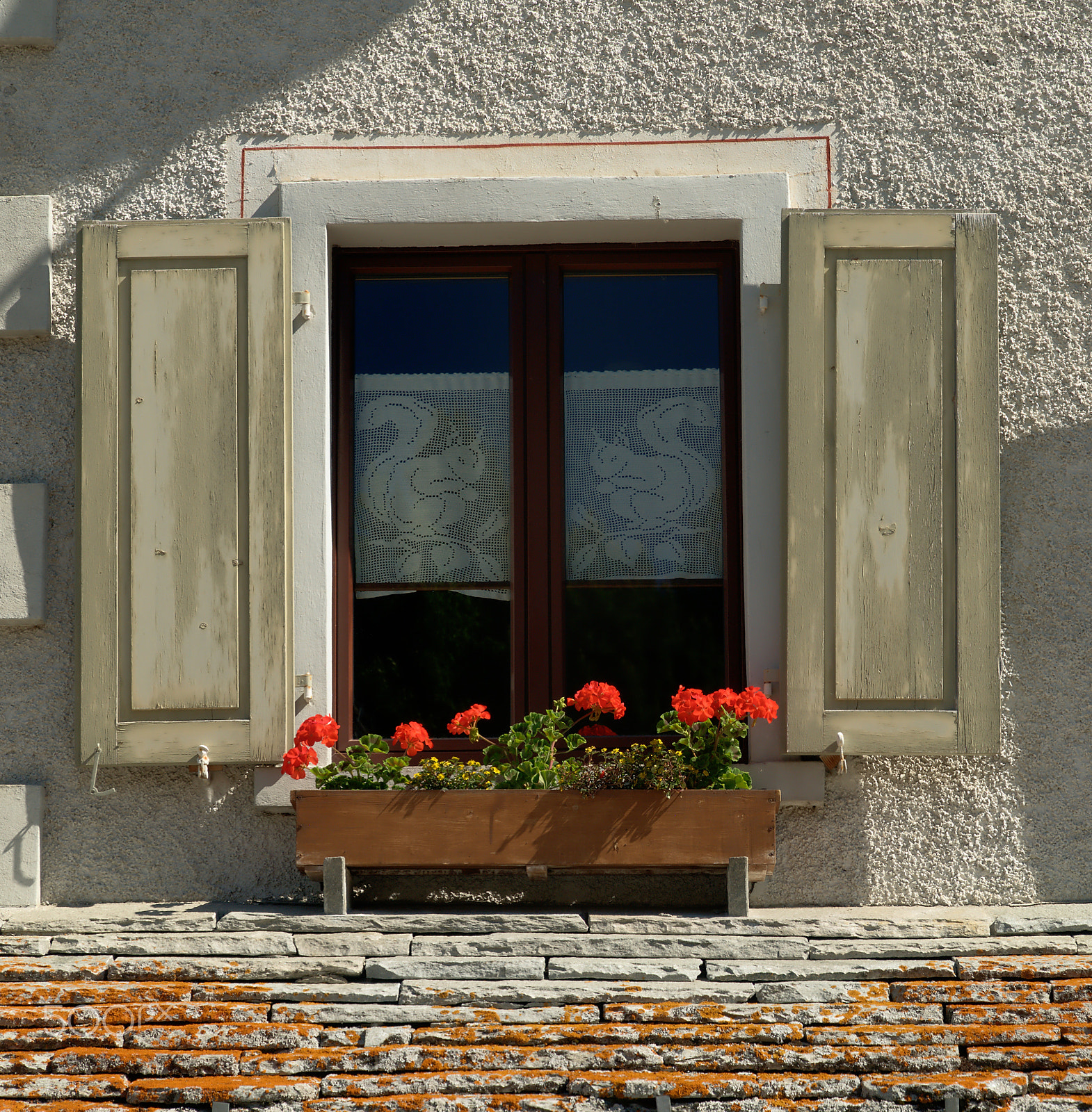 Nikon D300 sample photo. Spluegen window photography