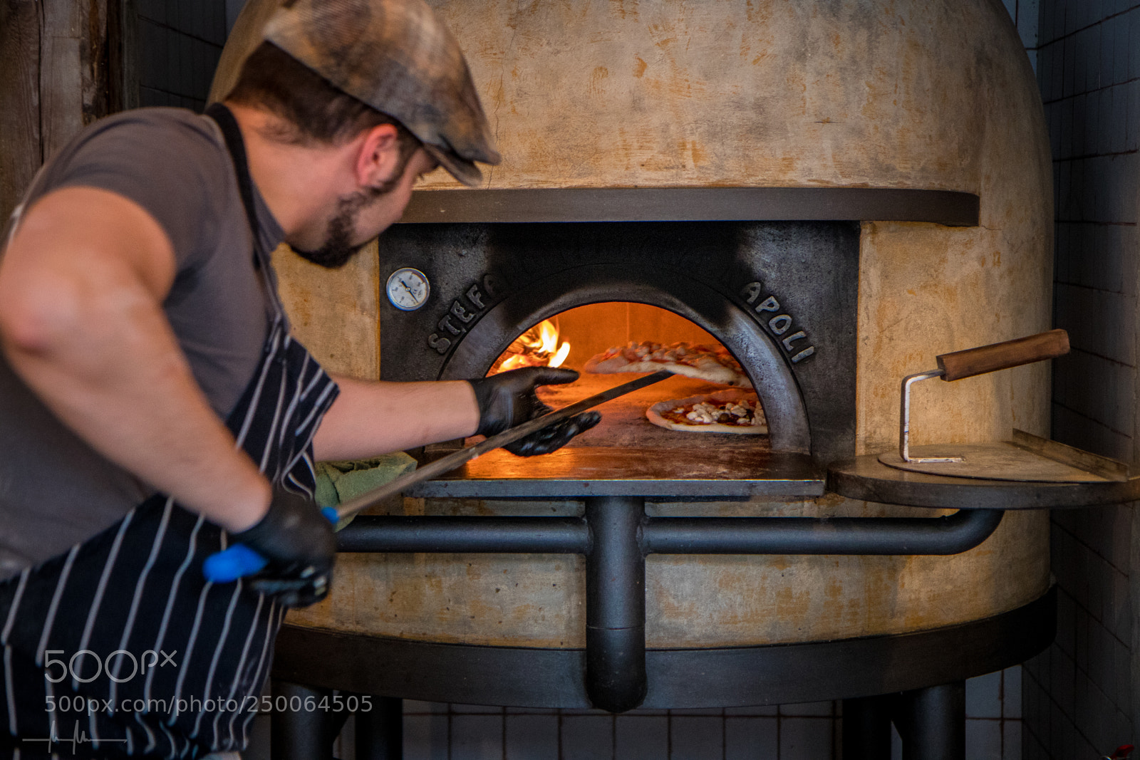 Canon EOS 80D sample photo. Pizza photography