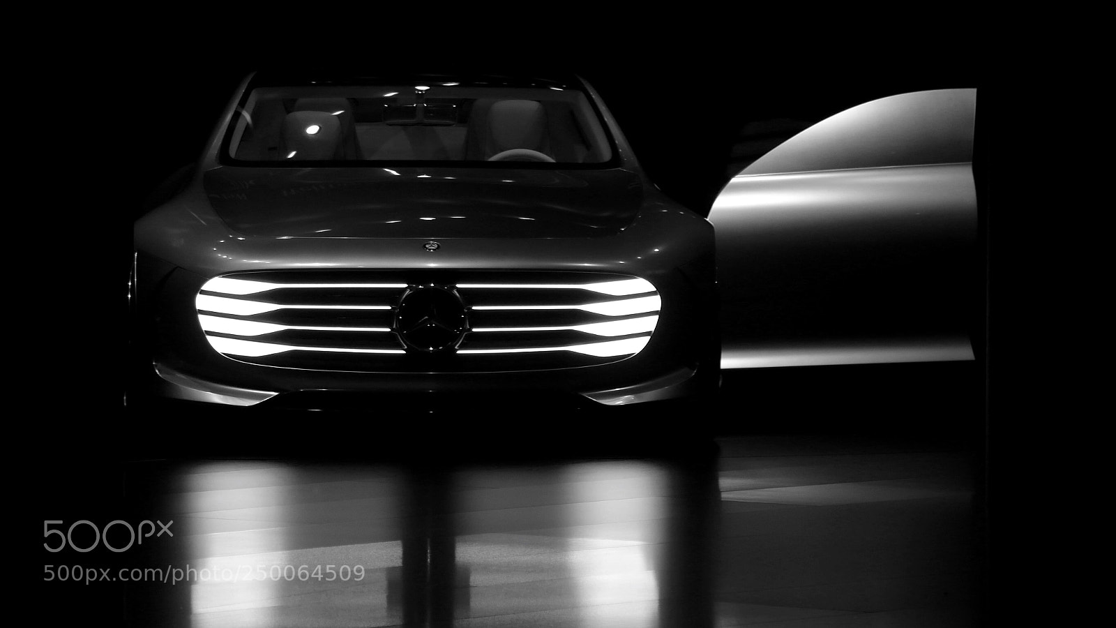 Canon EOS 70D sample photo. Iaa frankfurt mercedes photography