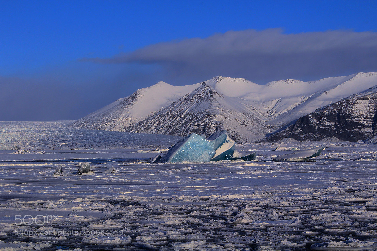Canon EOS 1200D (EOS Rebel T5 / EOS Kiss X70 / EOS Hi) sample photo. Jökulsárlón photography
