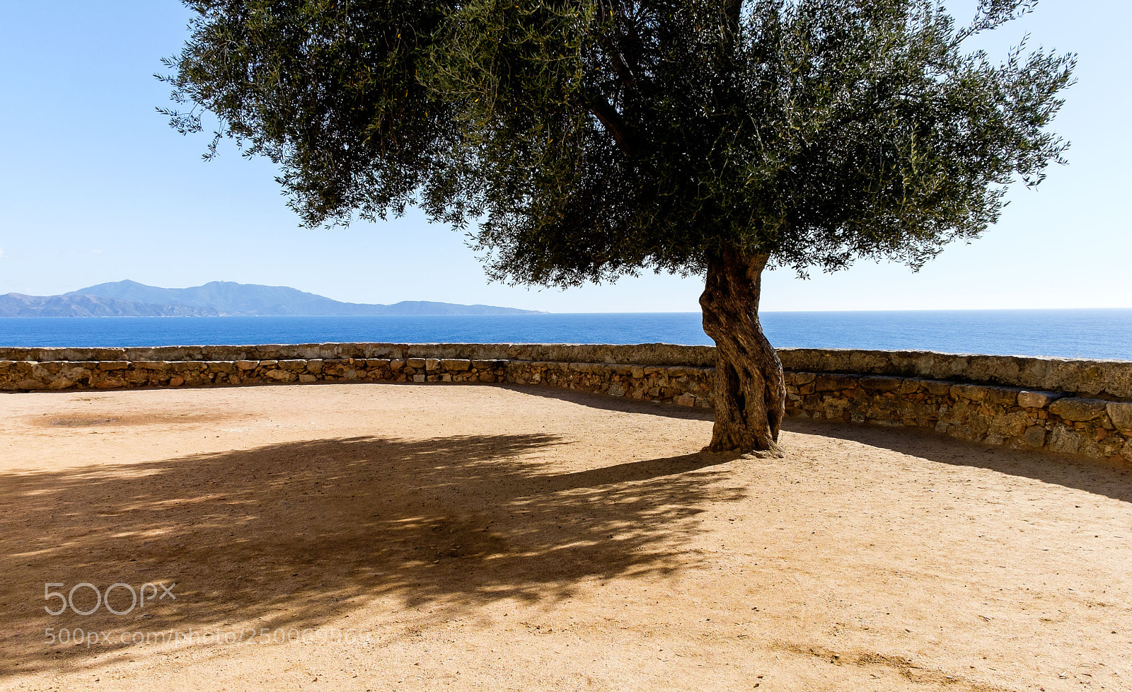 Fujifilm X-T1 sample photo. Cargese photography