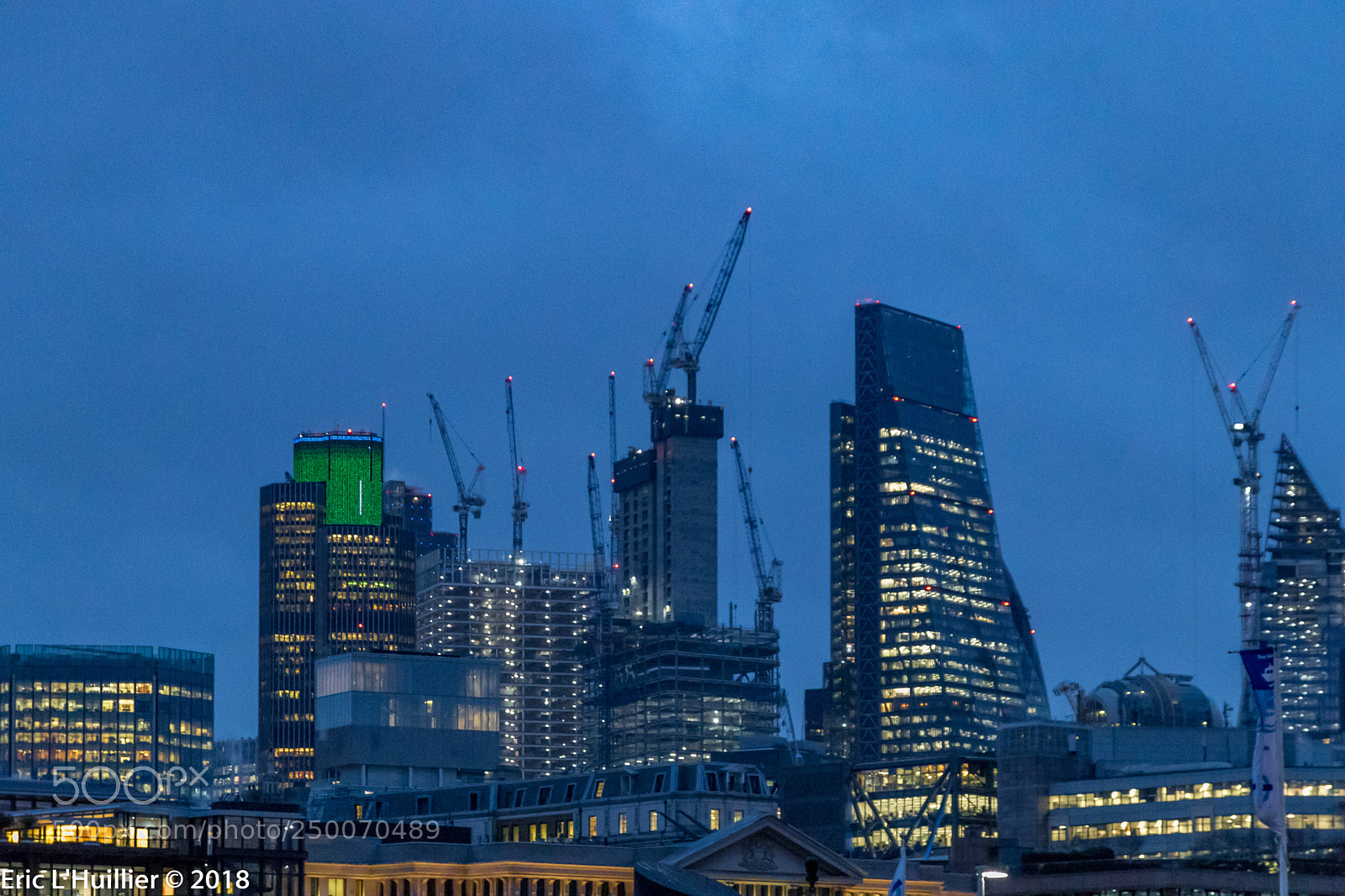 Canon EOS 80D sample photo. The city photography