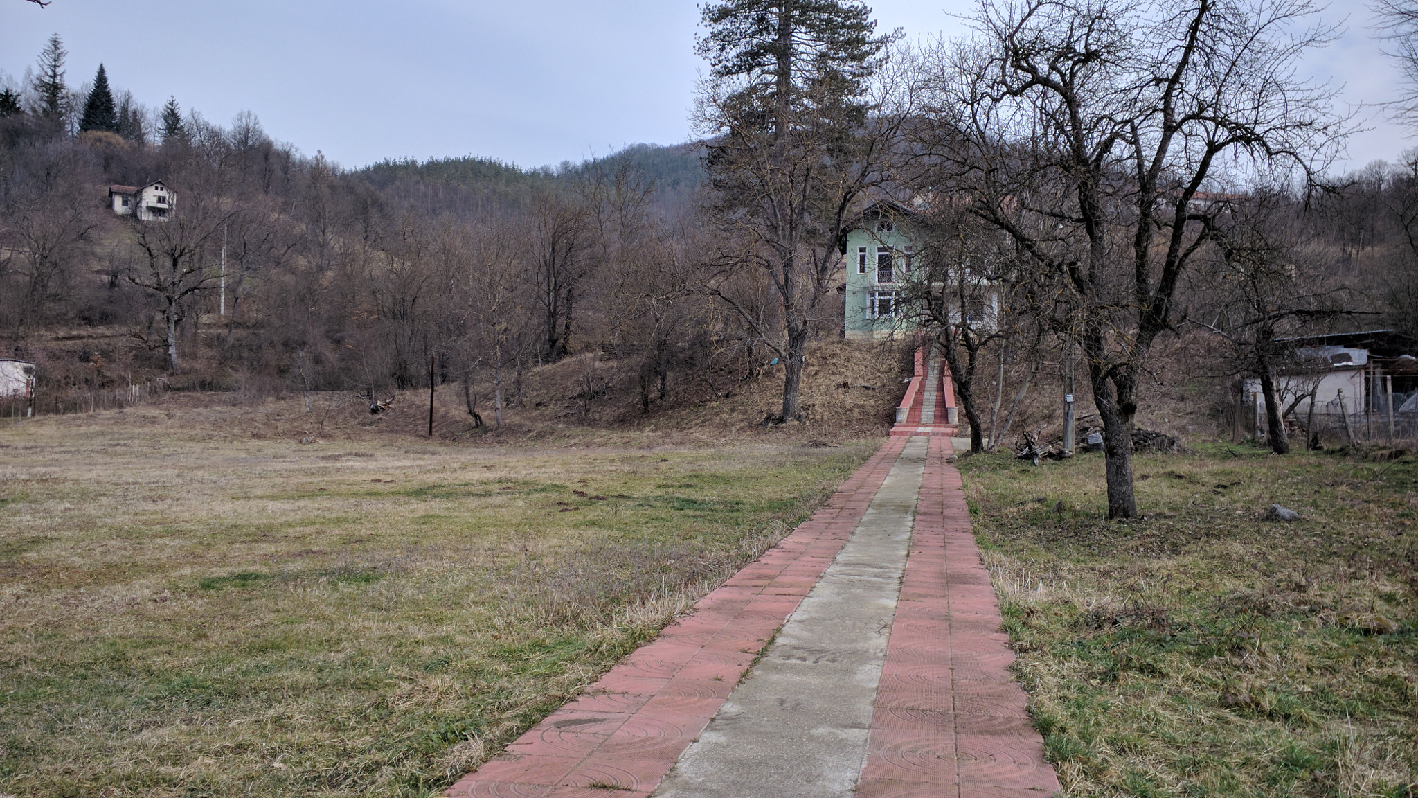 Motorola Nexus 6 sample photo. Spooky house photography