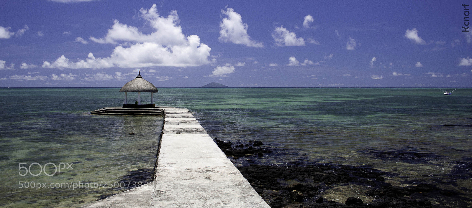 Canon EOS 350D (EOS Digital Rebel XT / EOS Kiss Digital N) sample photo. Mauritius - un petit photography