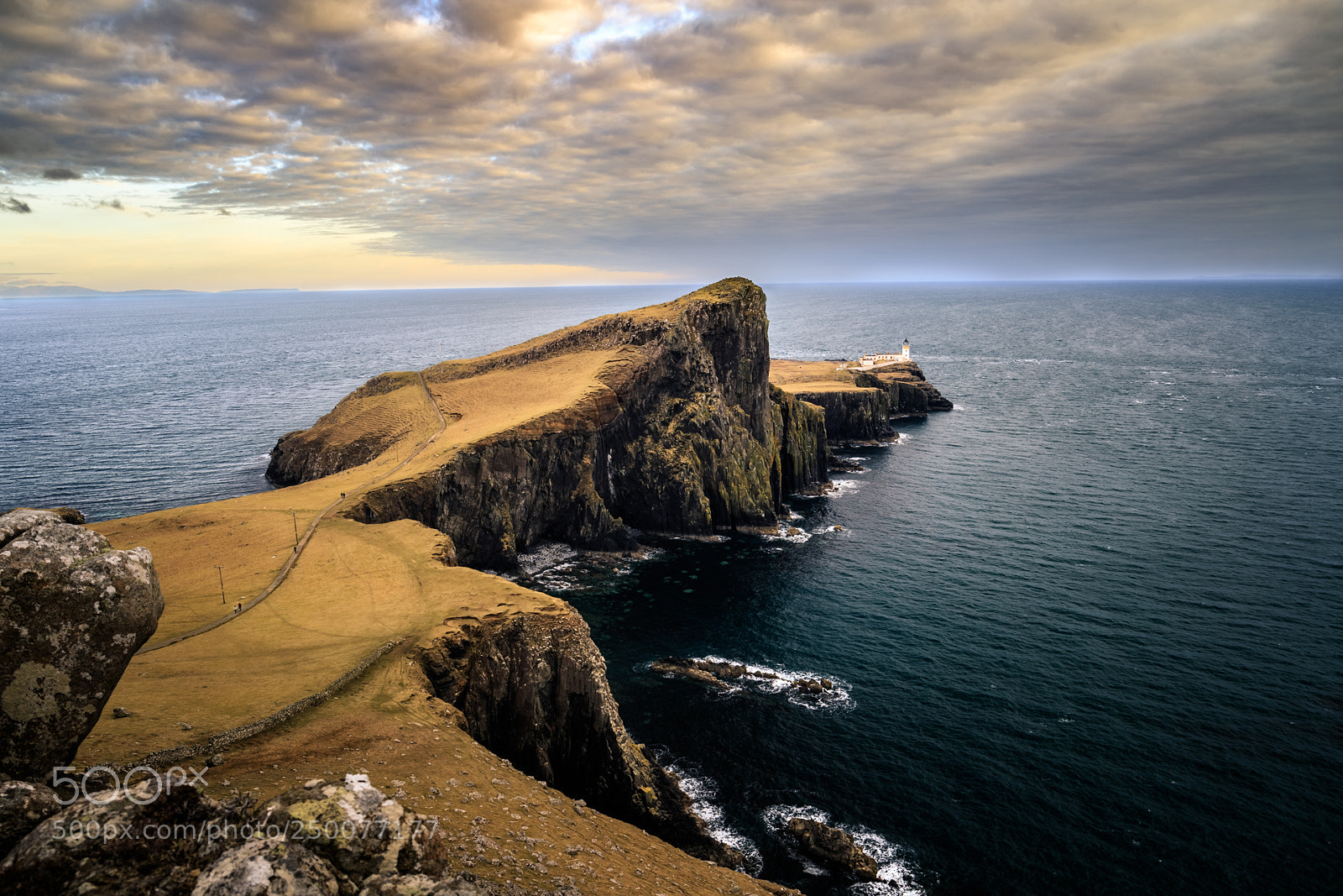 Canon EOS 6D Mark II sample photo. Neist point lighthouse, isle photography