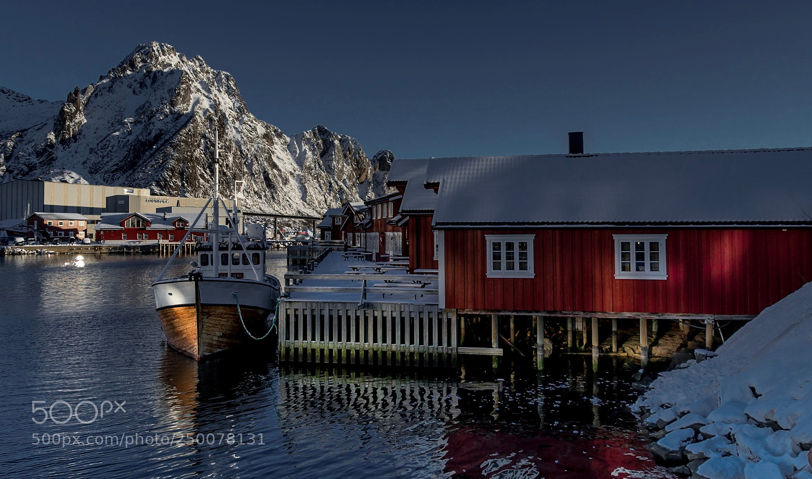 Nikon D7500 sample photo. Harbour svolvaer photography