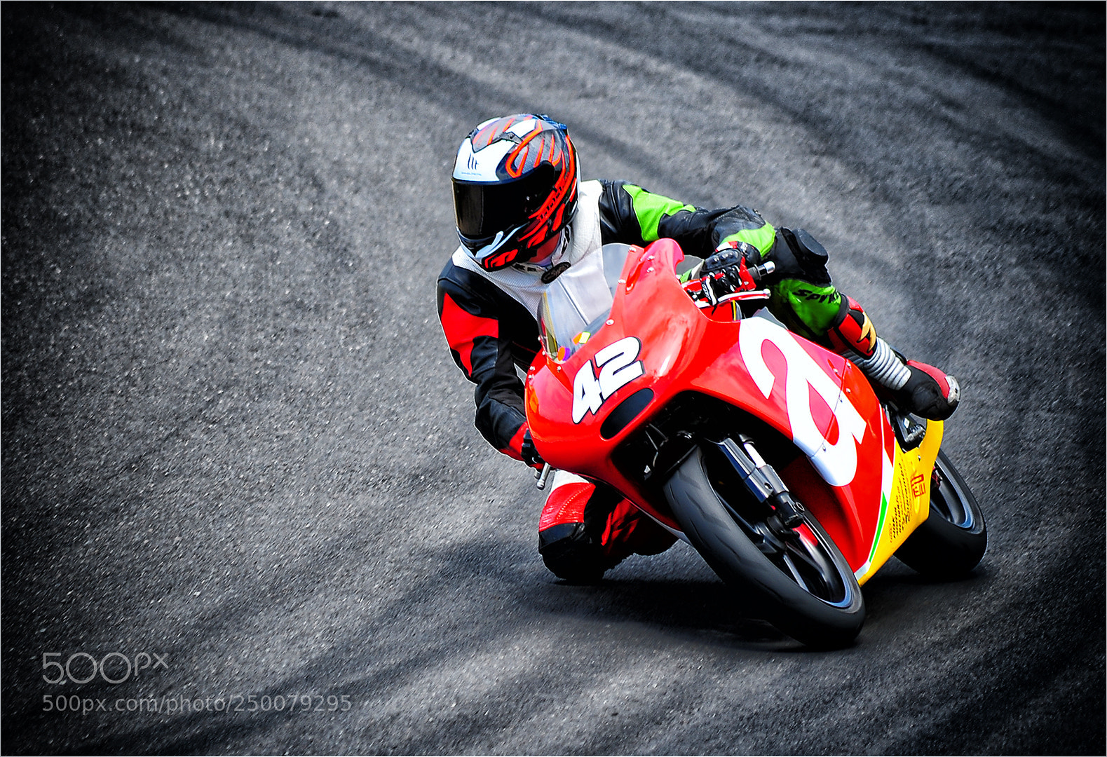 Nikon D700 sample photo. Red 42 photography