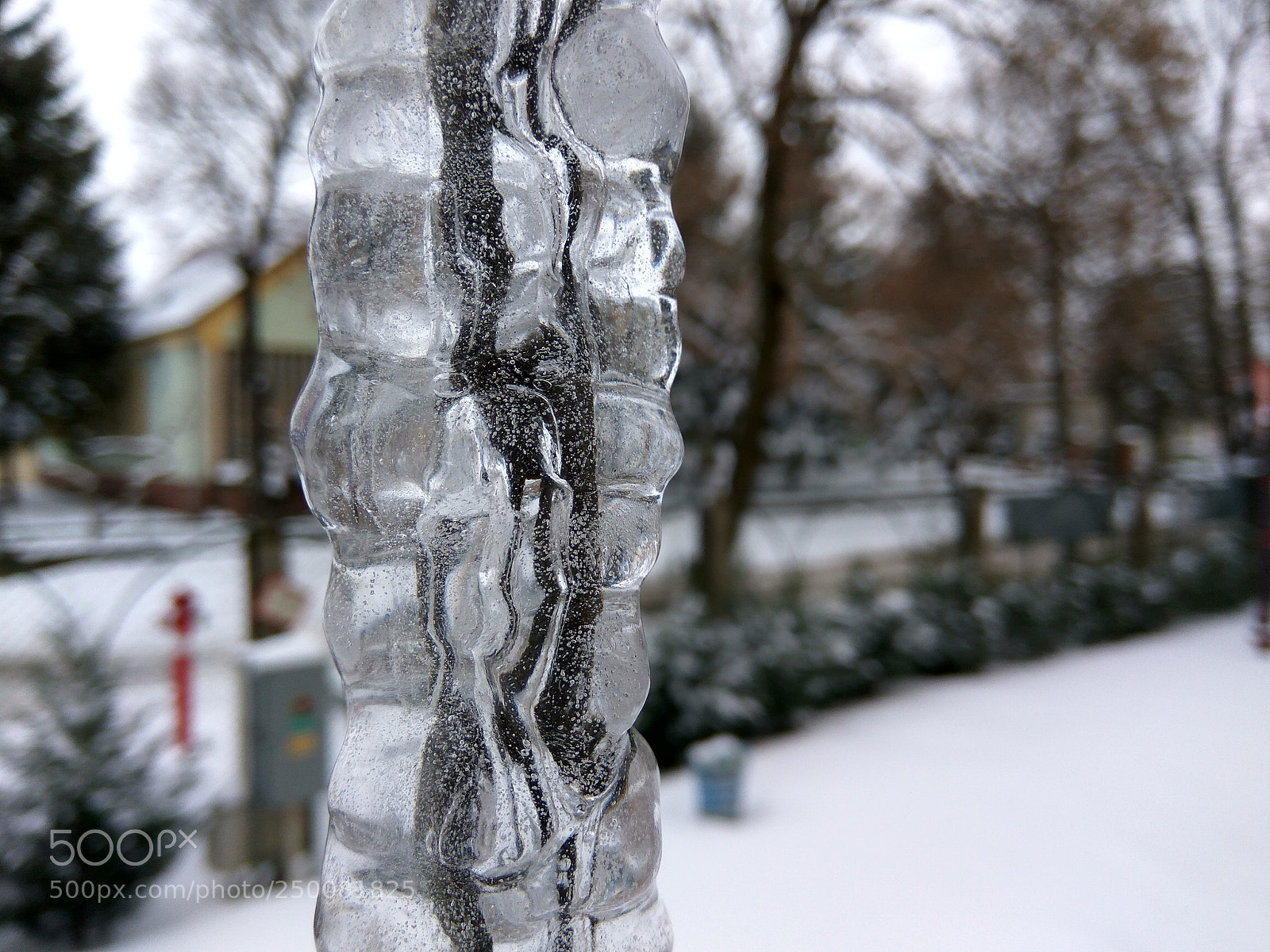 Xiaomi Redmi Note3 sample photo. Chain in ice photography