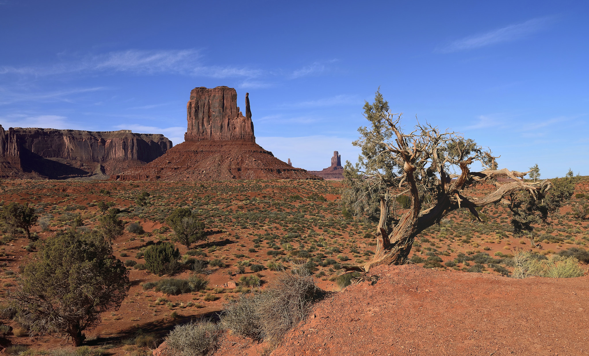 Nikon AF-S Nikkor 16-35mm F4G ED VR sample photo. Monuments photography