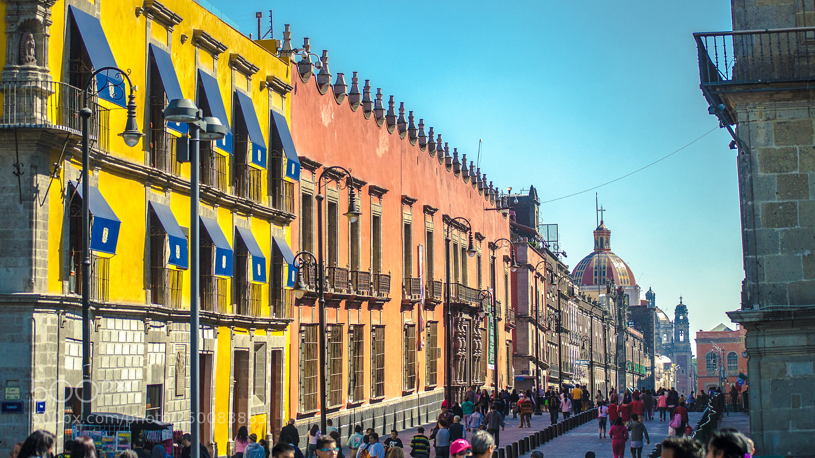 Nikon D5100 sample photo. Calle de moneda photography