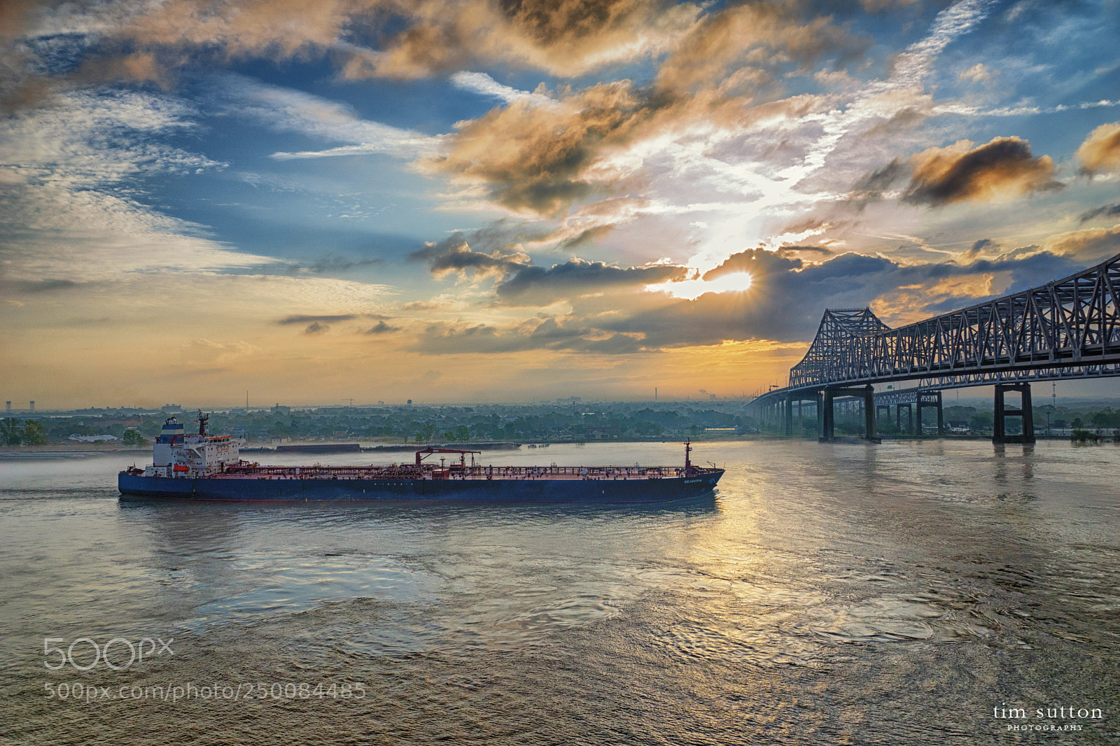Sony ILCA-77M2 sample photo. Mississippi tanker photography