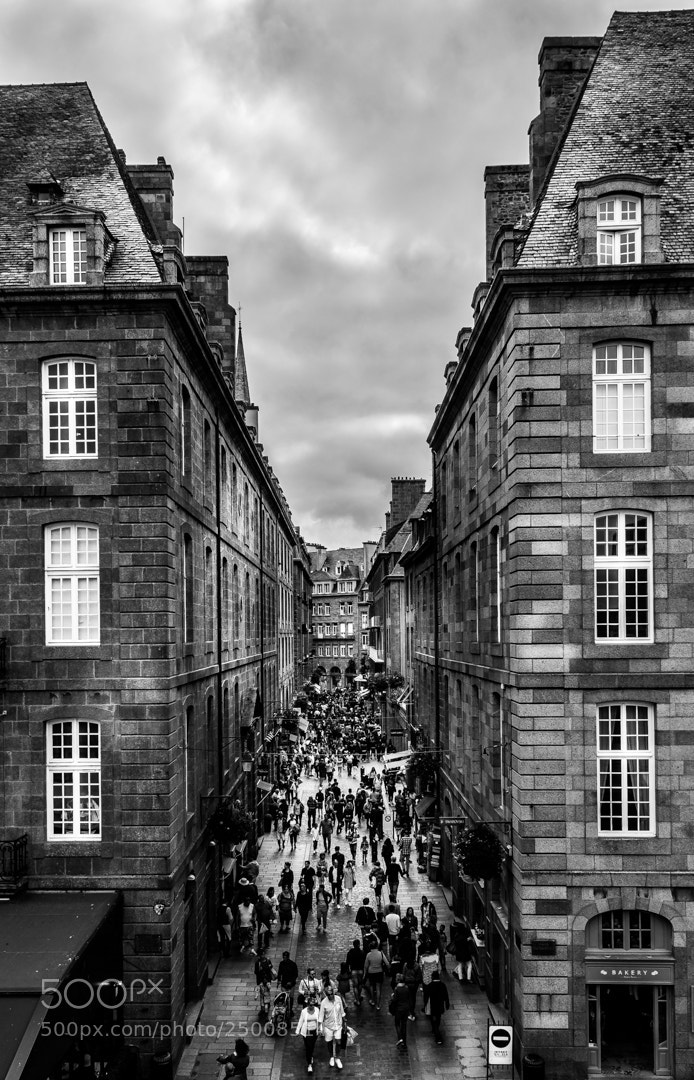 Nikon D7100 sample photo. Rue de saint-malo photography