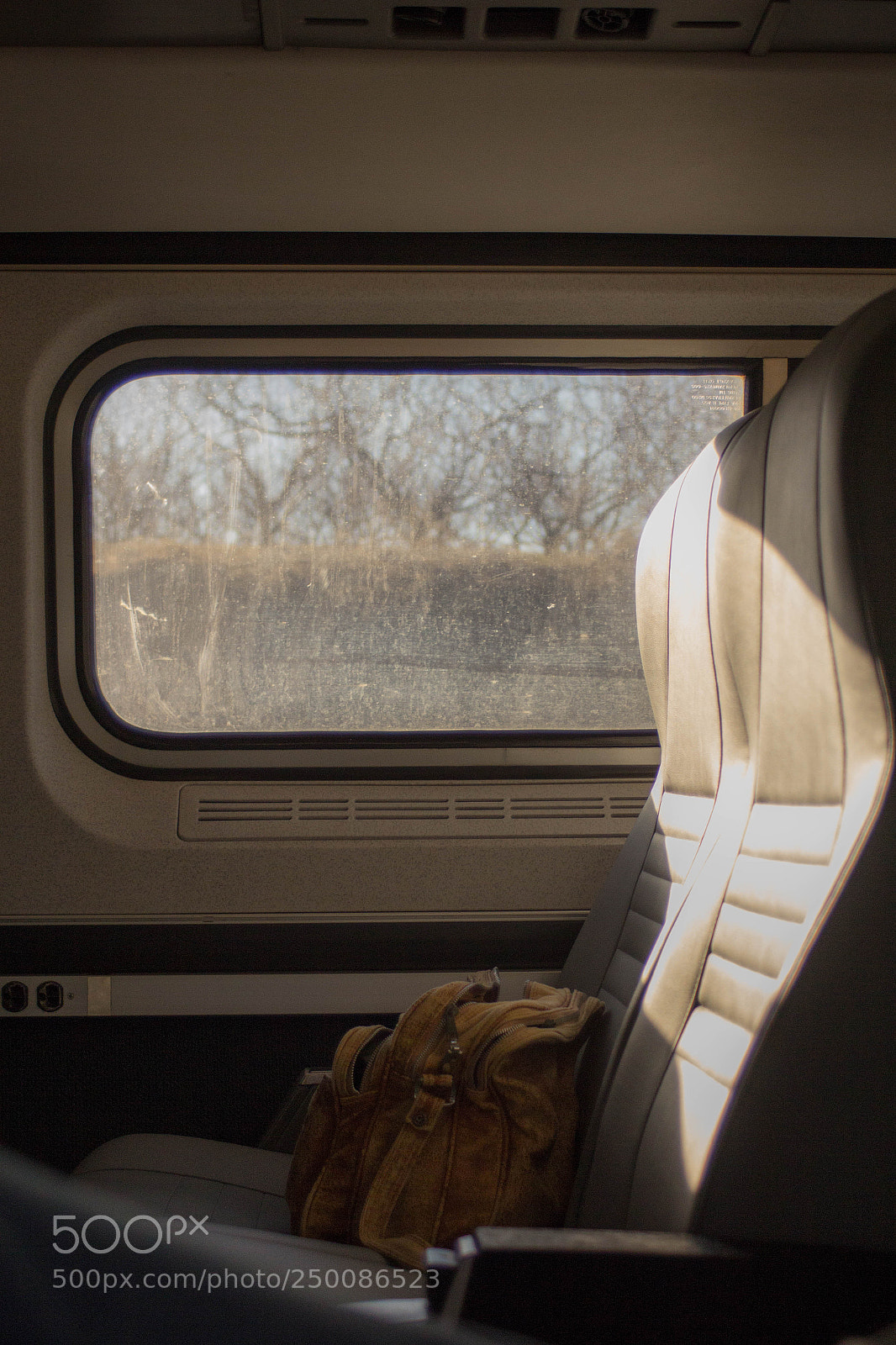Canon EOS 60D sample photo. Amtrak vibes photography