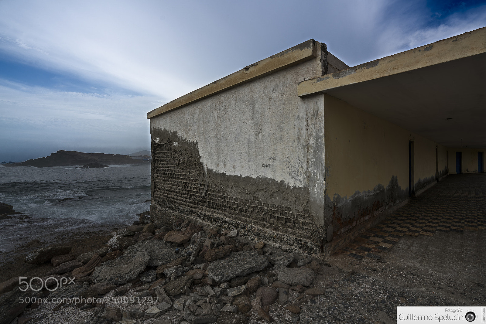 Sony a7R II sample photo. Beach building photography