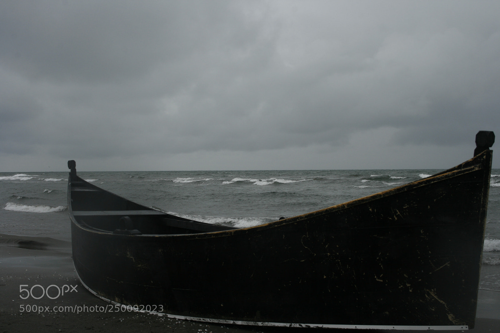 Canon EF-S 18-55mm F3.5-5.6 II sample photo. Alone photography