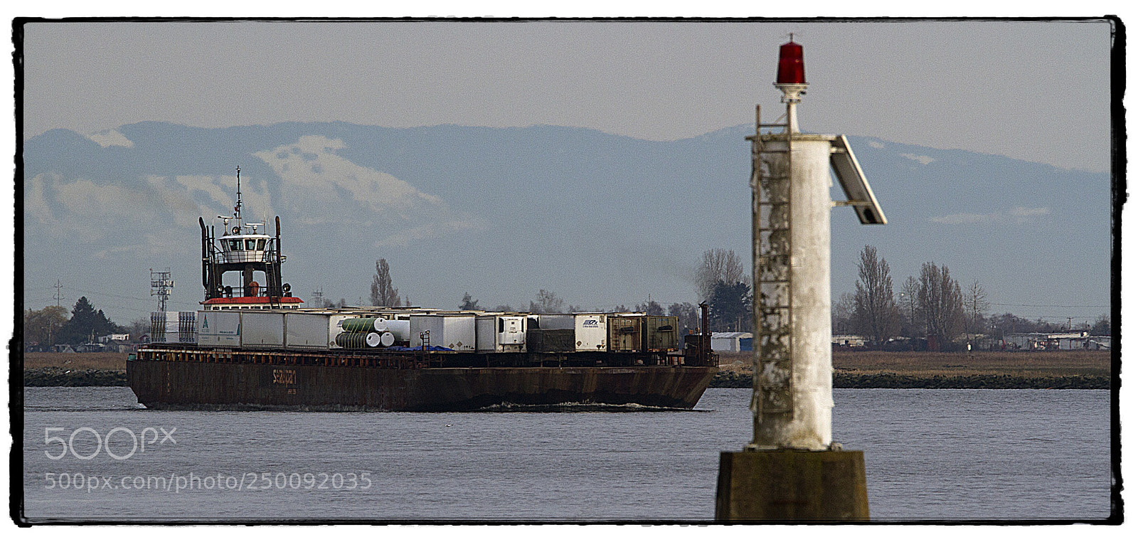 Canon EOS 7D sample photo. Barge and light buoy. photography
