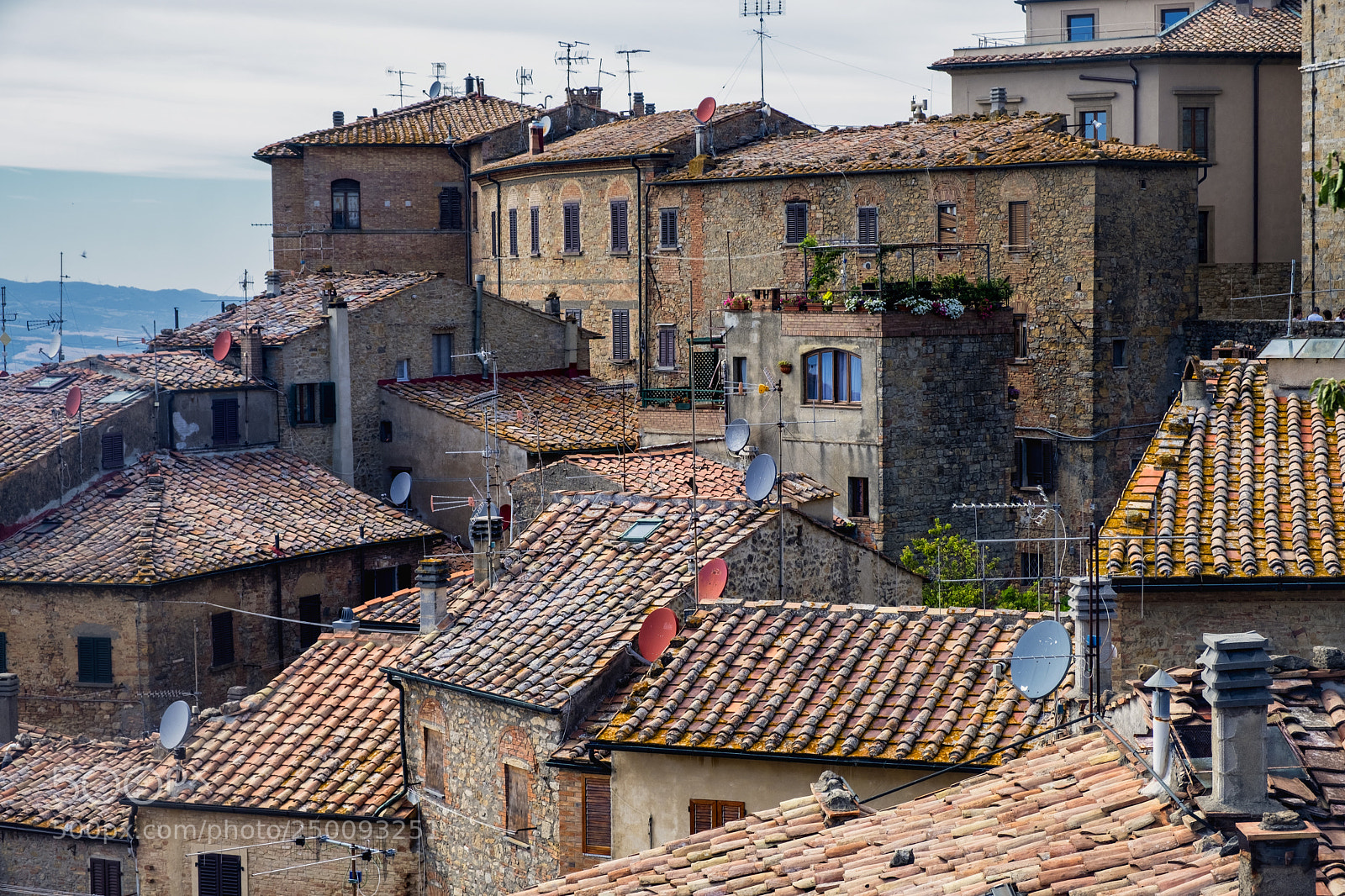 Fujifilm X-T2 sample photo. Volterra, tuscany, historic city photography