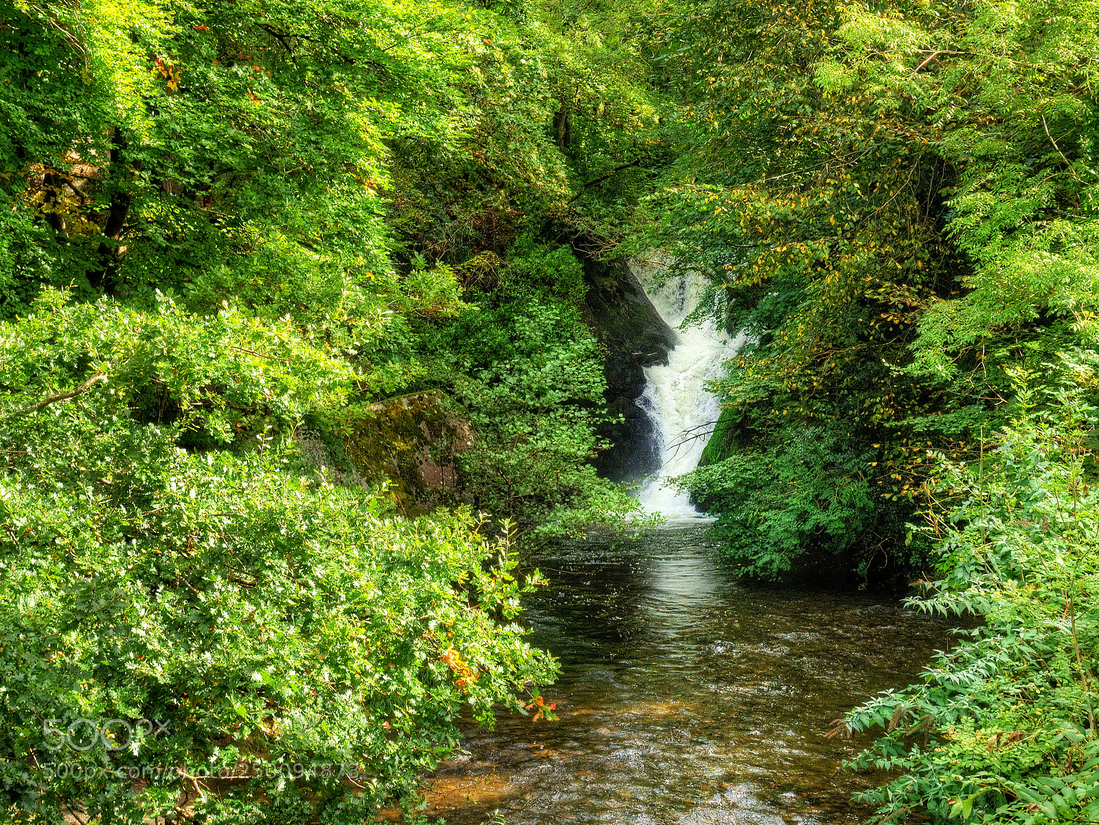 Olympus OM-D E-M1 sample photo. Last cascade of the photography