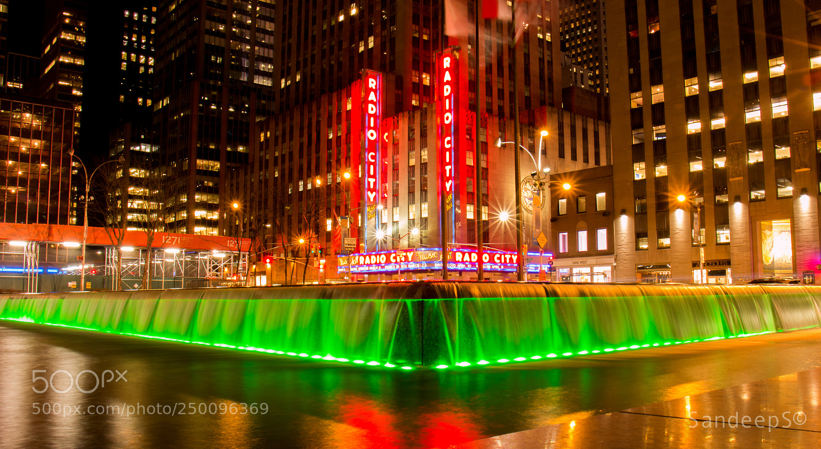 Canon EOS 70D sample photo. Radio city,nyc photography