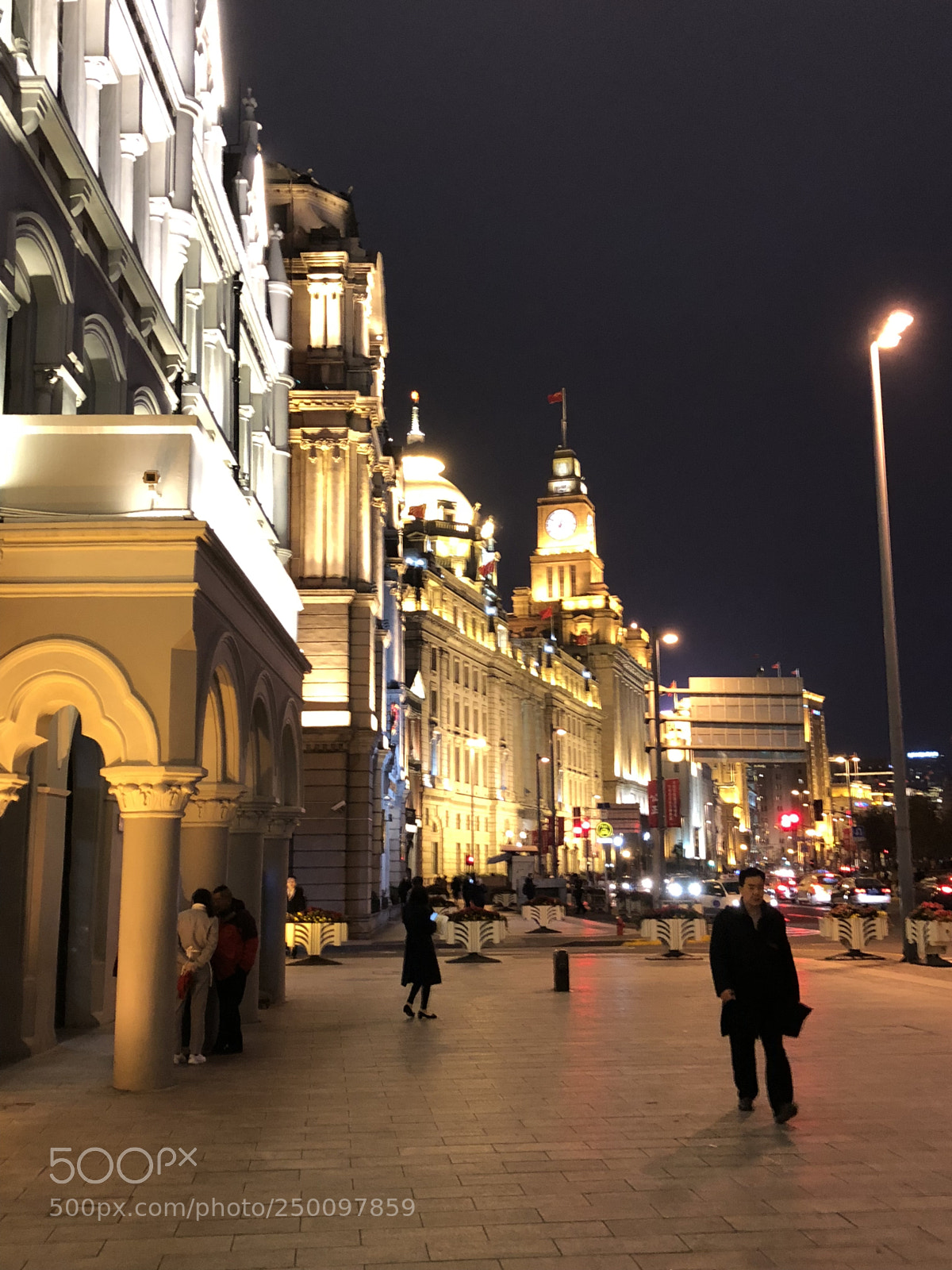 Apple iPhone X sample photo. The bund shanghai photography