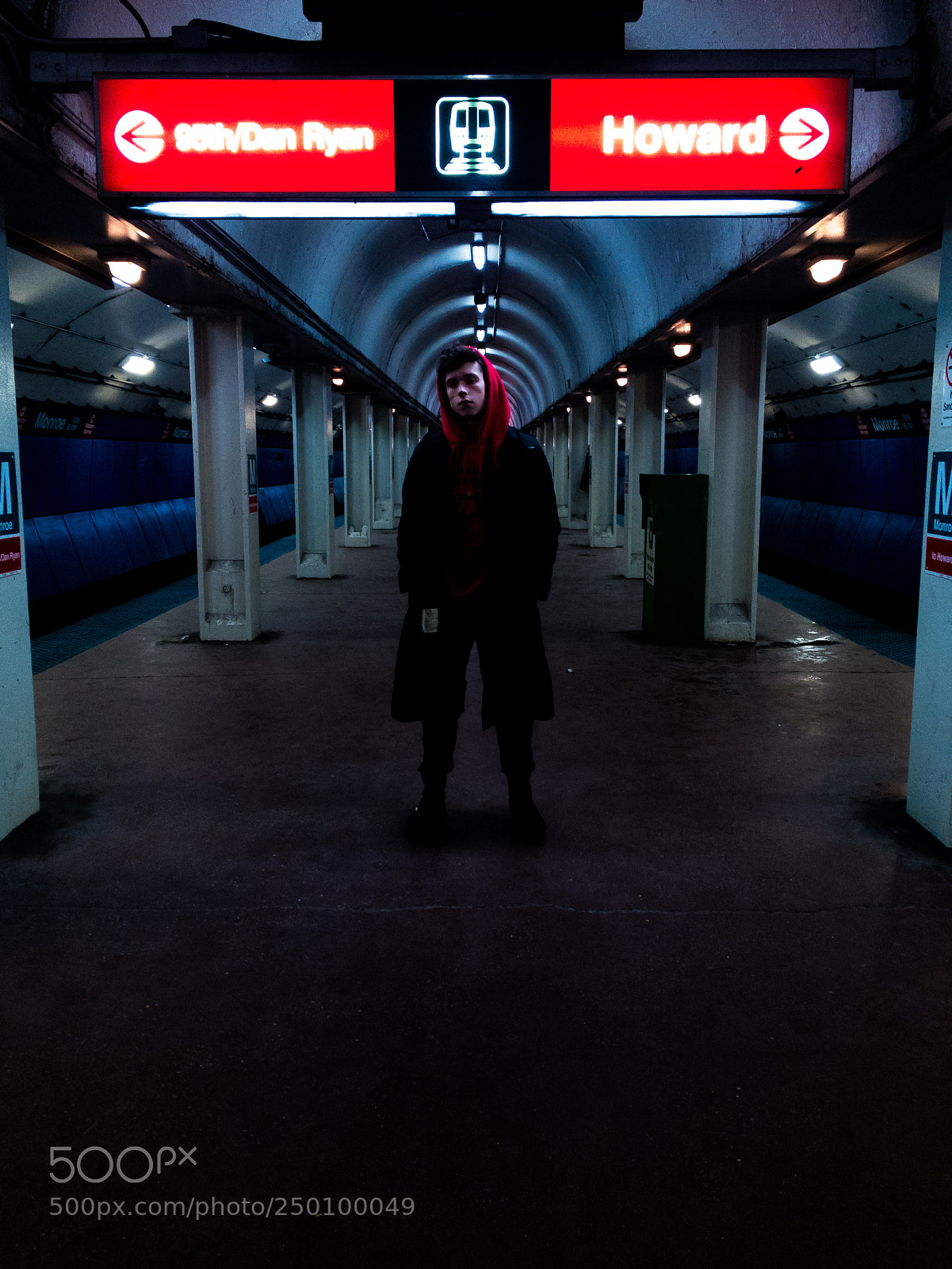 Apple iPhone SE sample photo. Underground underdog photography