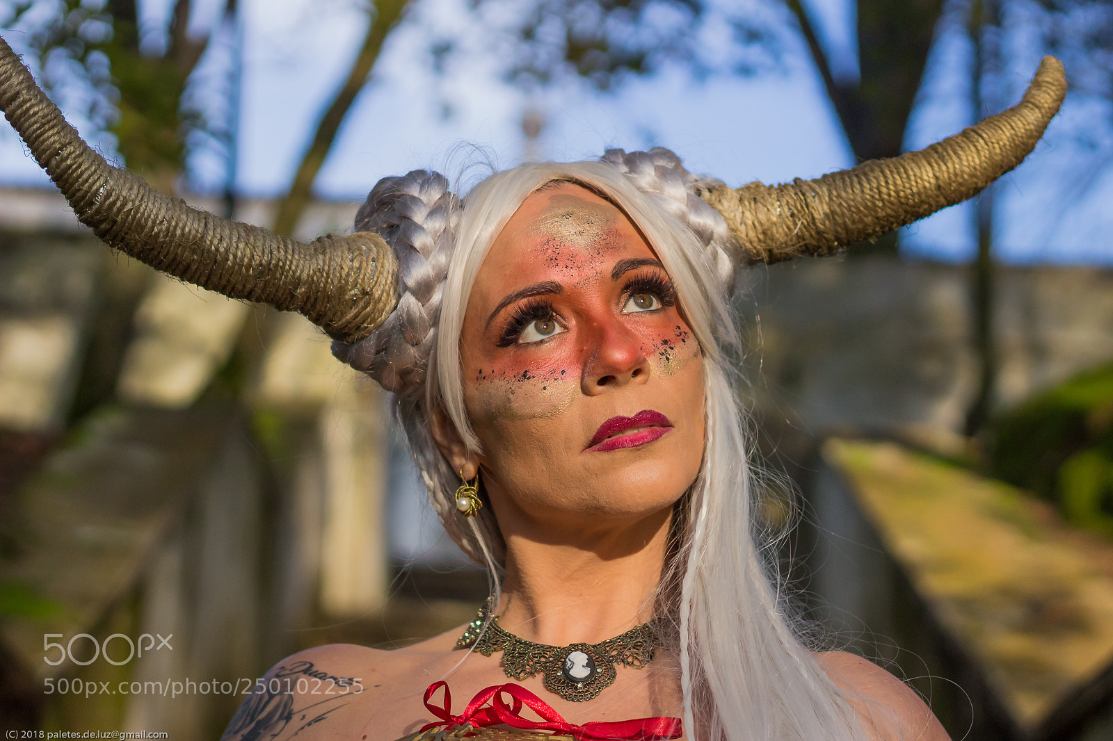 Canon EOS 100D (EOS Rebel SL1 / EOS Kiss X7) sample photo. Angels and demons photography