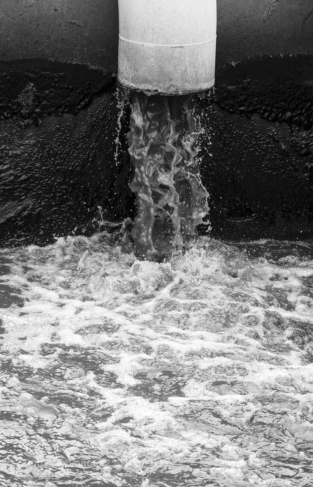 Nikon D90 sample photo. Water photography