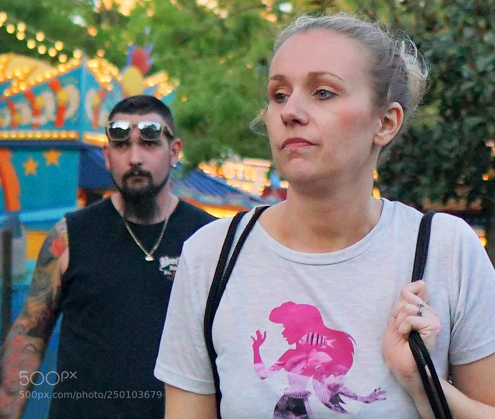Sony a6500 sample photo. Couple keeps their distance photography