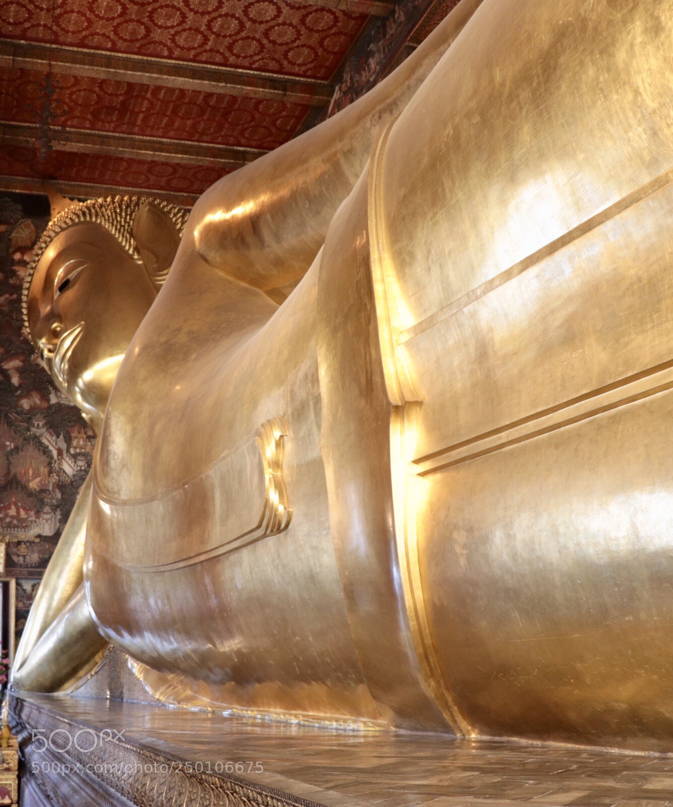 Canon EOS 77D (EOS 9000D / EOS 770D) sample photo. Lying budda wat pho photography