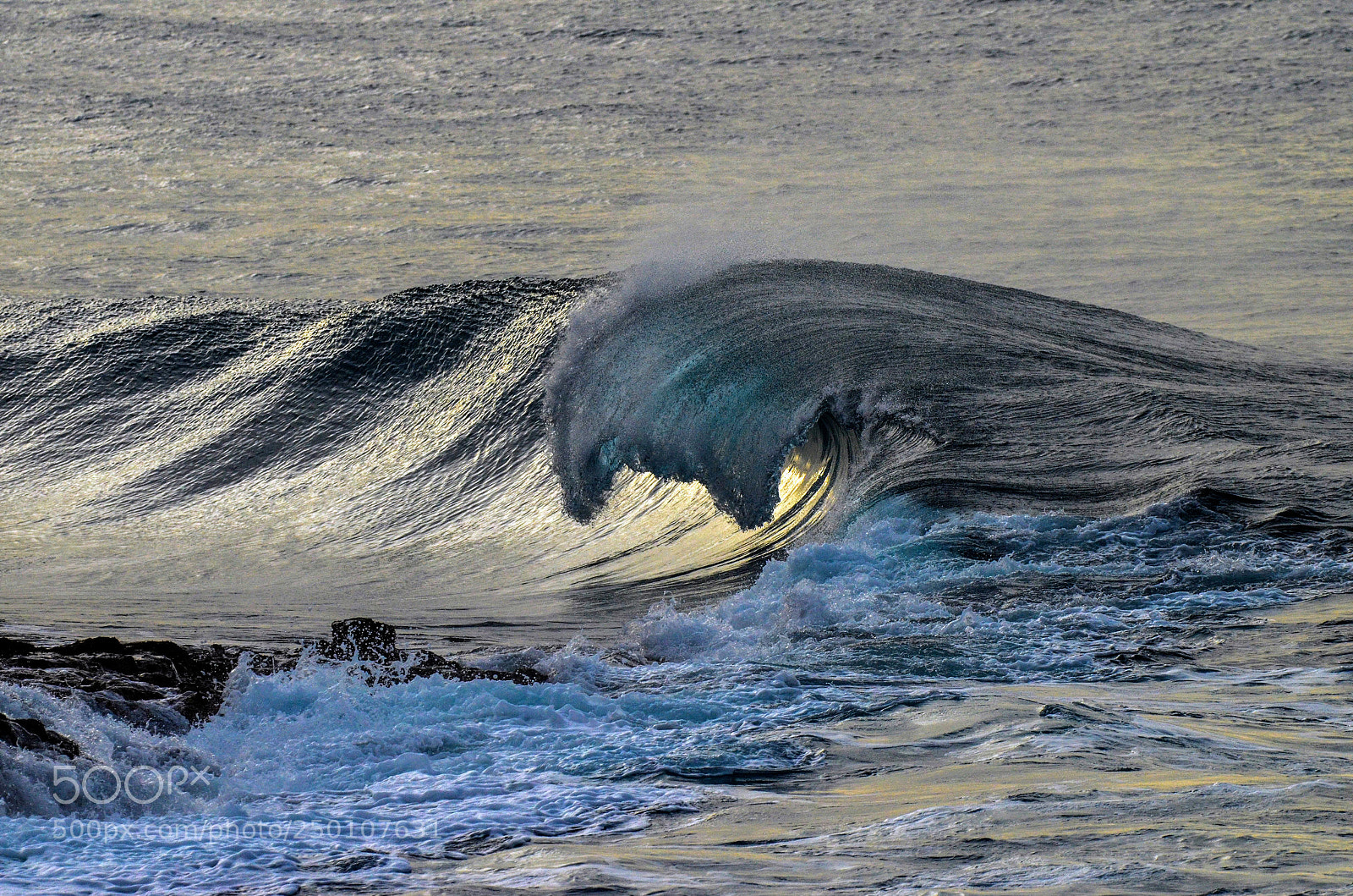 Nikon D5100 sample photo. The wave photography