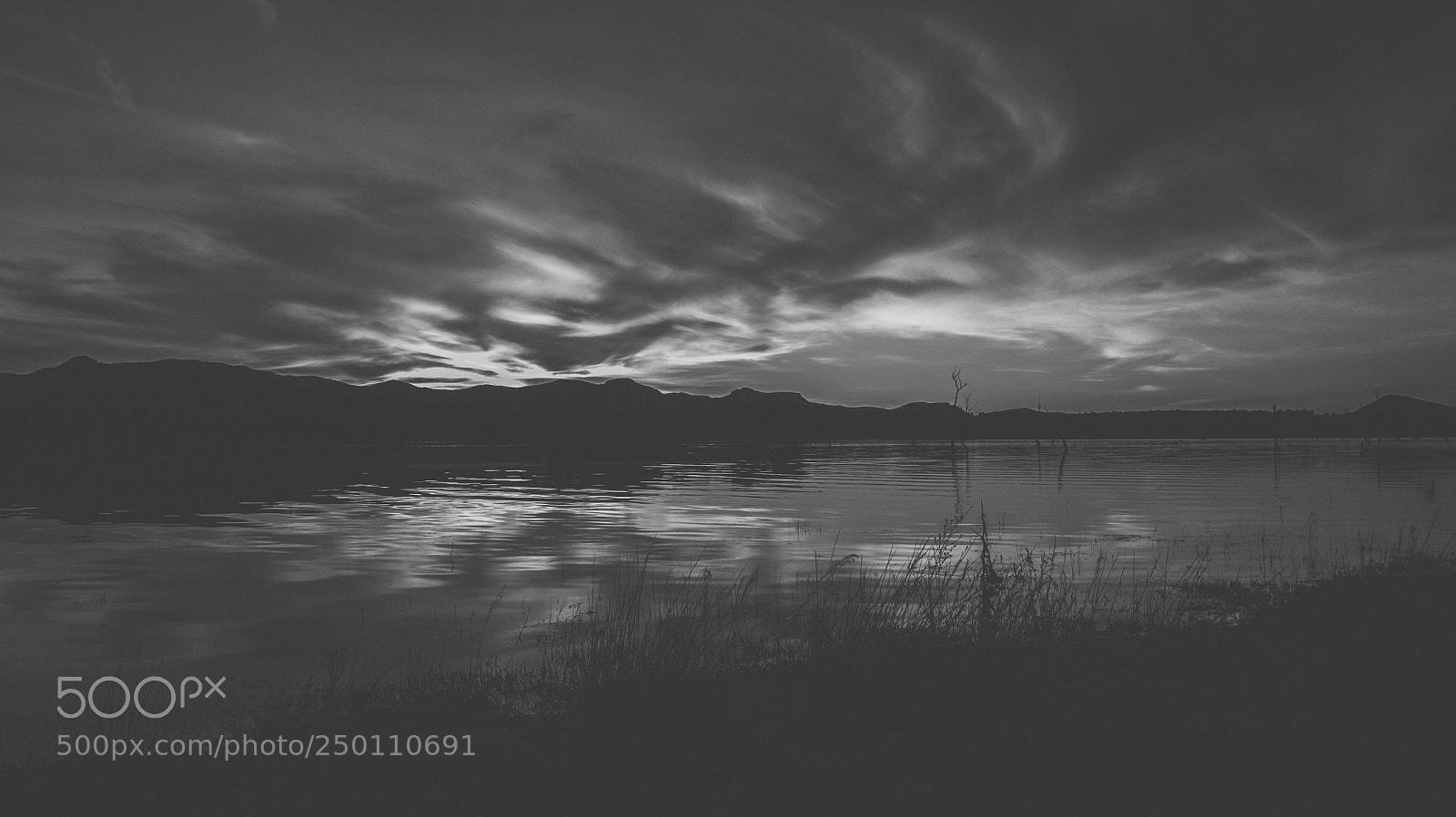 DJI FC220 sample photo. Lake moogerah in queensland photography