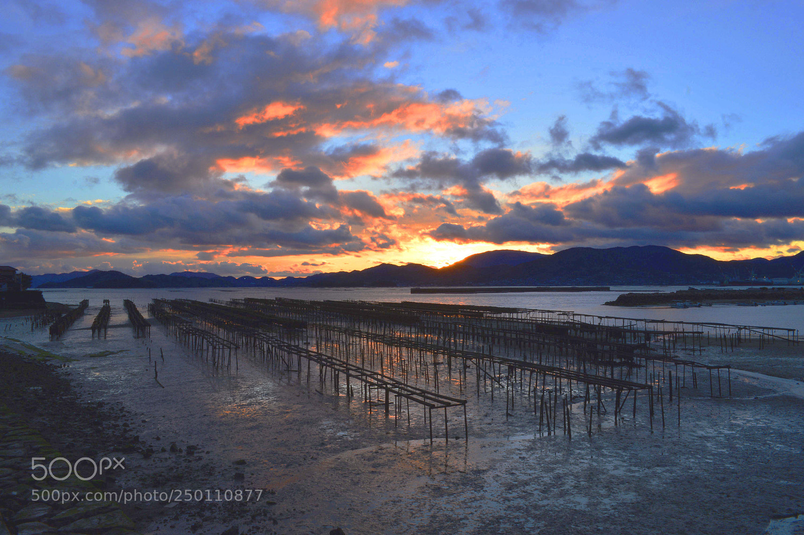 Nikon D3200 sample photo. Seascape......瀬戸内海sunset photography