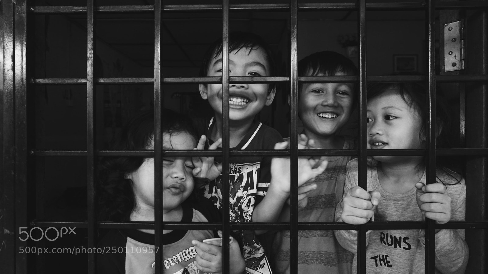 Sony a6000 sample photo. Happy photography