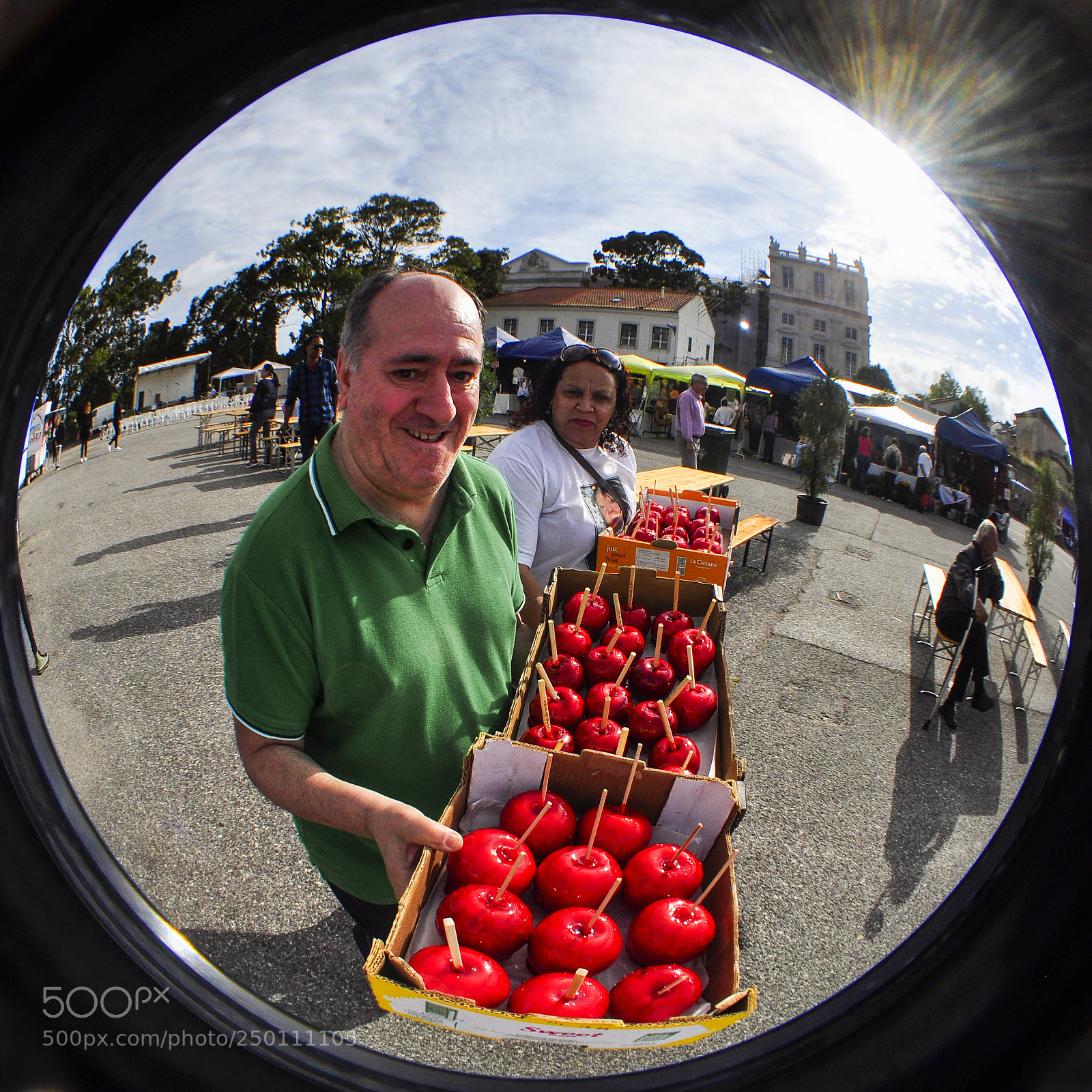 Nikon D90 sample photo. Apple man photography