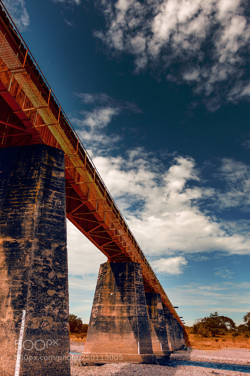 Canon EOS 70D sample photo. Puente de ru z photography