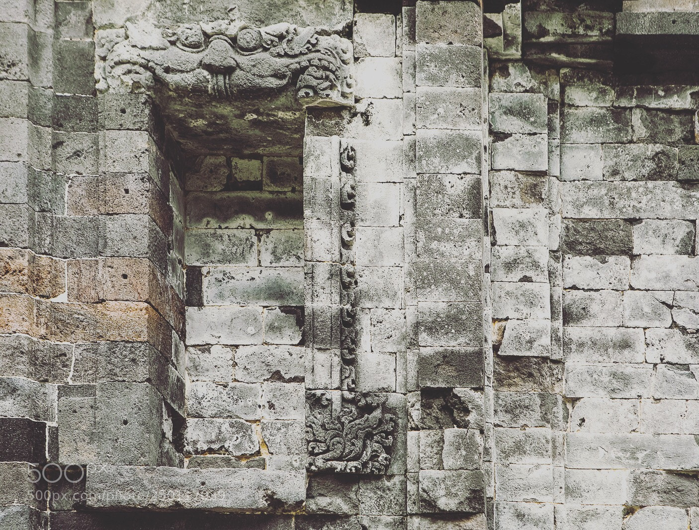 Canon EOS 5D Mark IV sample photo. The window - arjuna photography