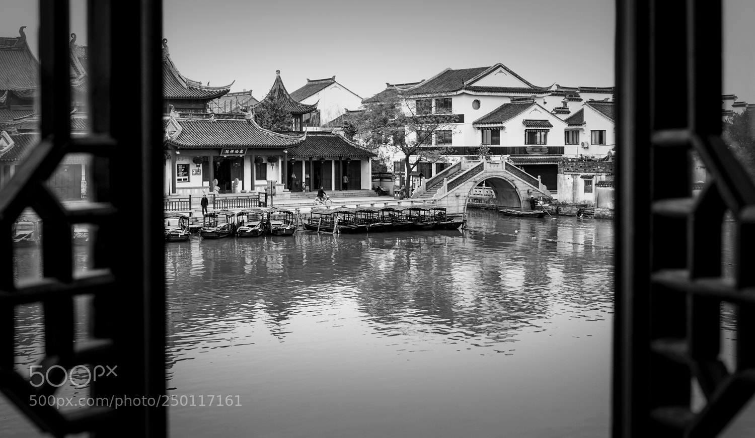 Sony a7R sample photo. 窗外 photography