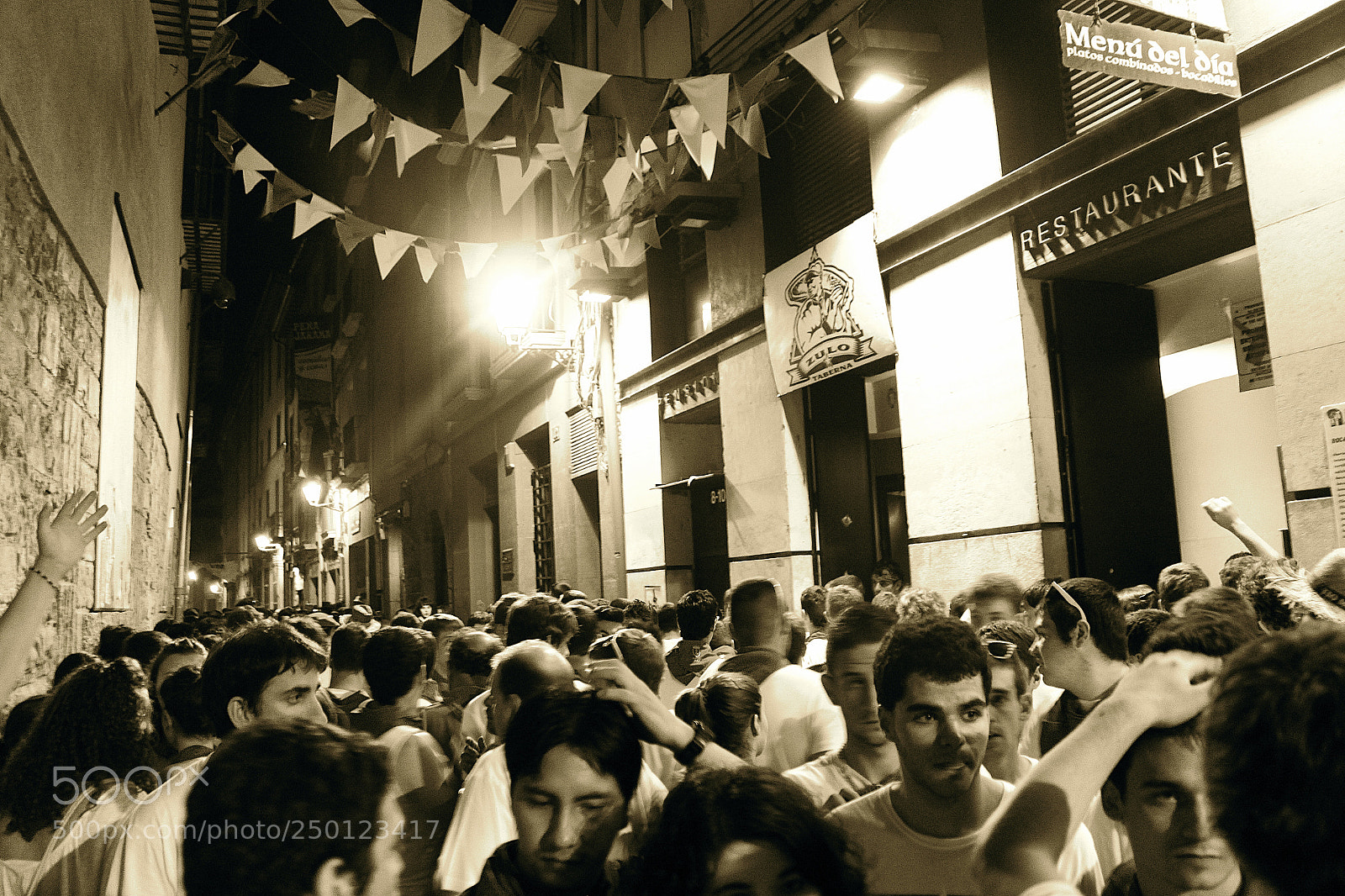 Canon EOS 500D (EOS Rebel T1i / EOS Kiss X3) sample photo. Sanfermines festival, pamplona, spain photography