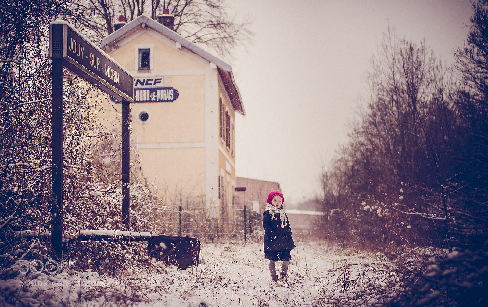 Canon EOS 7D sample photo. At the train station photography