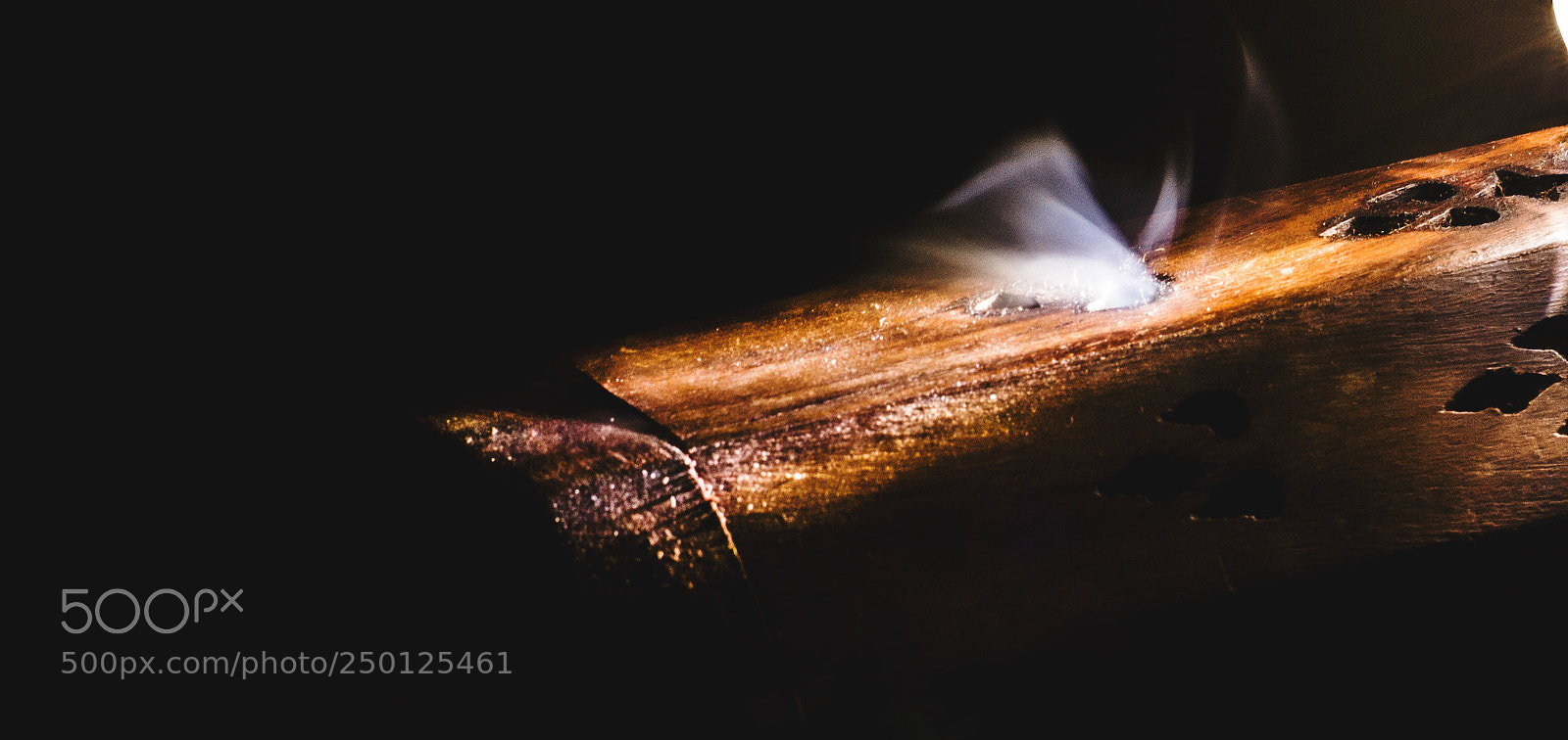 Canon EOS 600D (Rebel EOS T3i / EOS Kiss X5) sample photo. Smoked photography