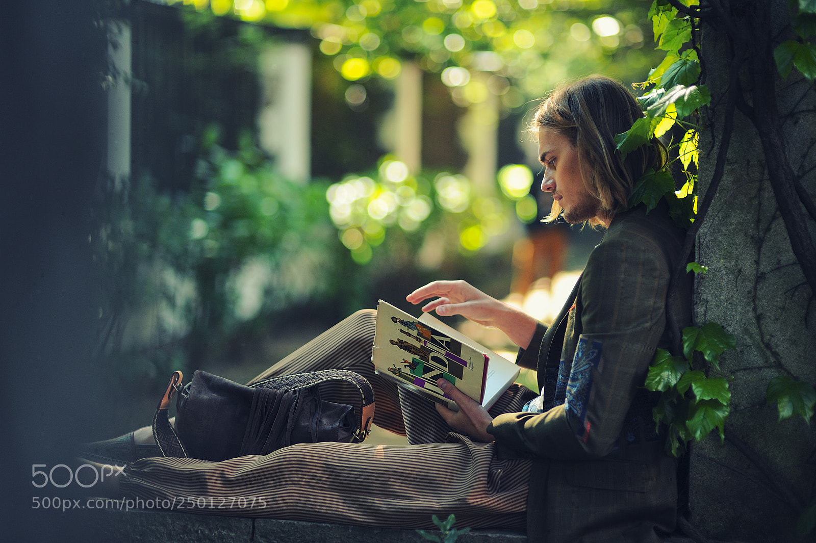 Nikon D700 sample photo. The book reader photography