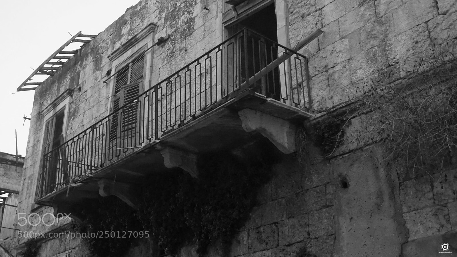 Sony a6000 sample photo. Mersin -  historic house photography