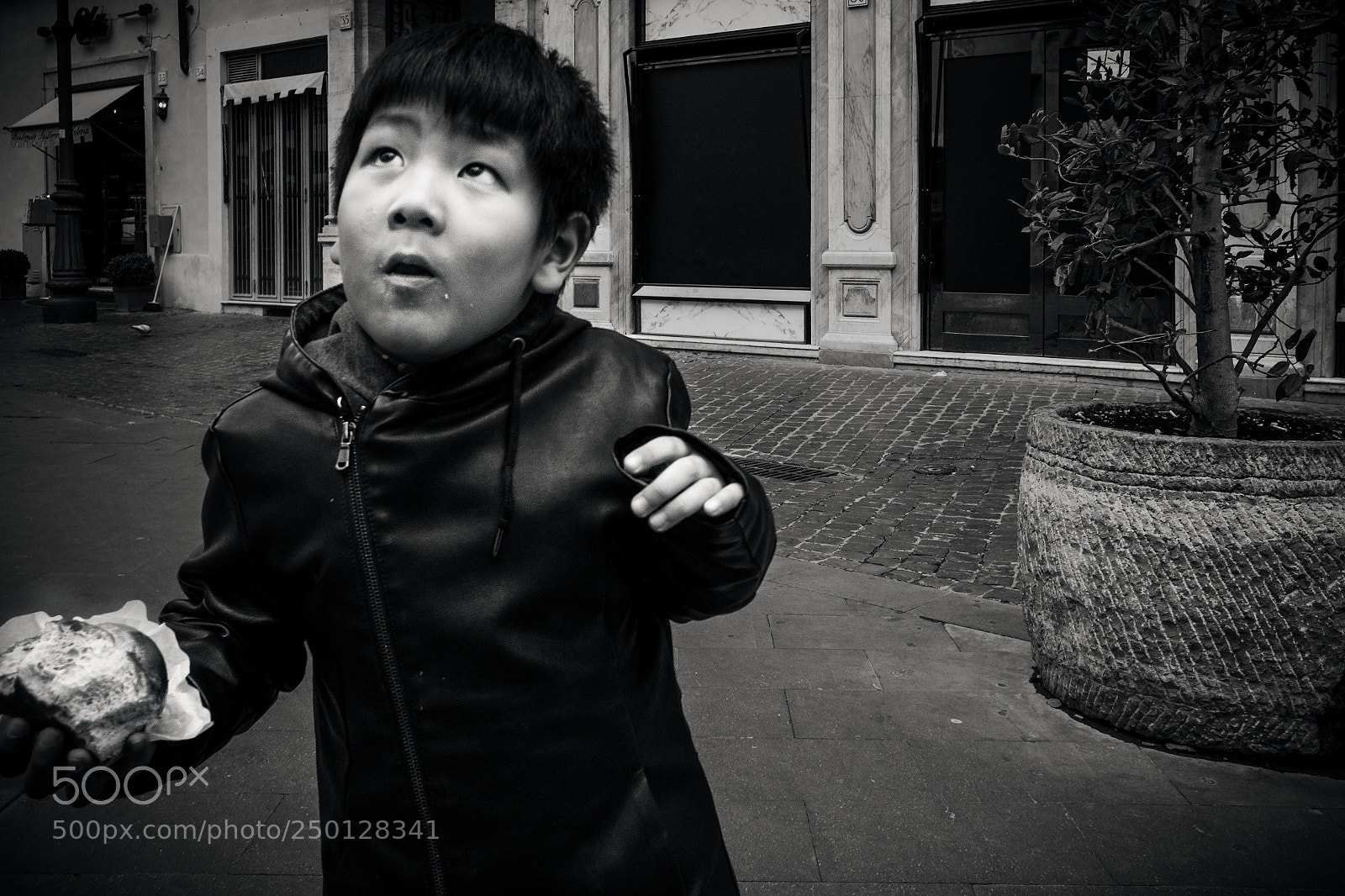 Fujifilm X70 sample photo. Breadcrumbs photography