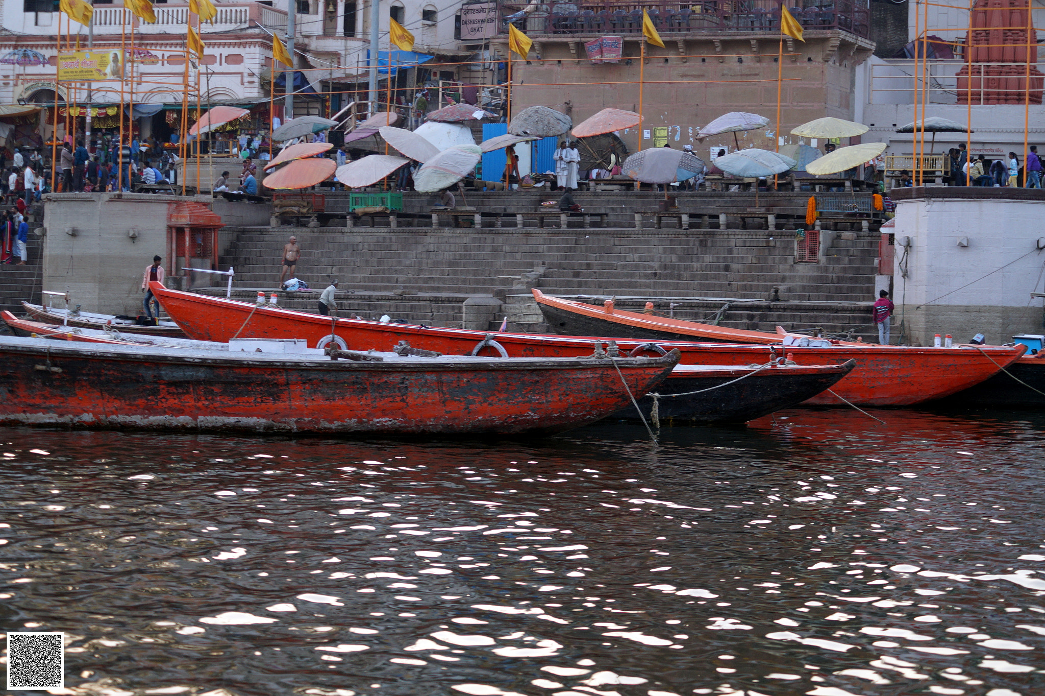 Sony DT 55-200mm F4-5.6 SAM sample photo. Road trip () photography