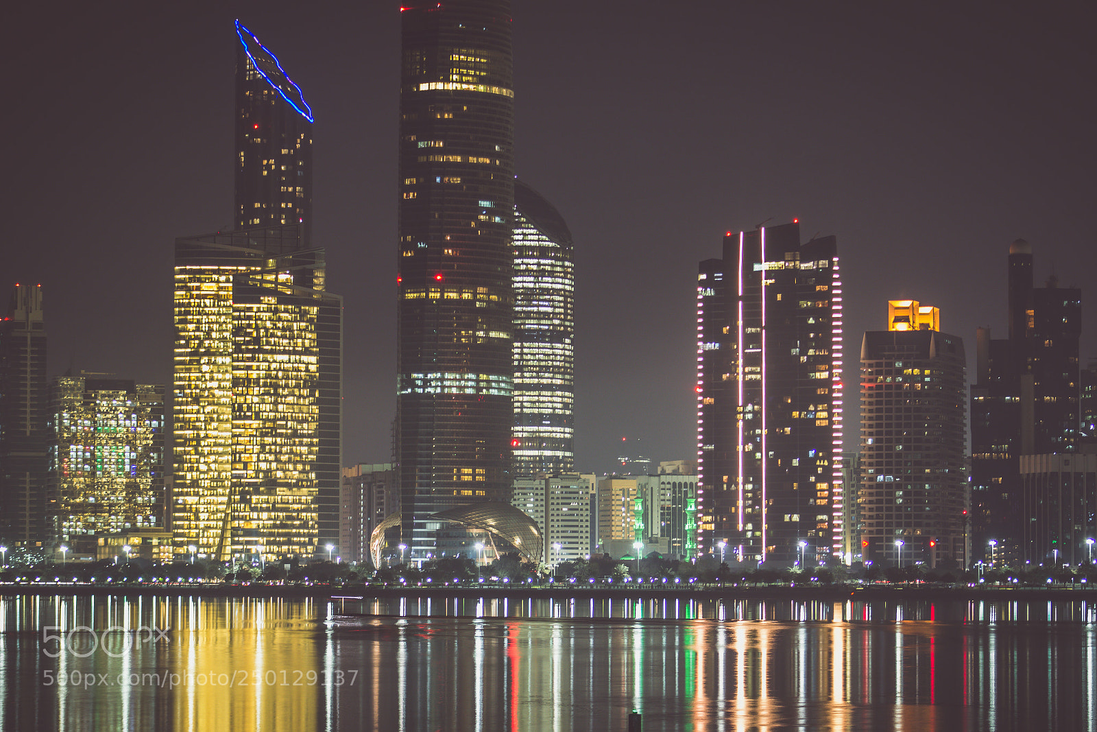 Canon EOS 600D (Rebel EOS T3i / EOS Kiss X5) sample photo. Abudhabi photography