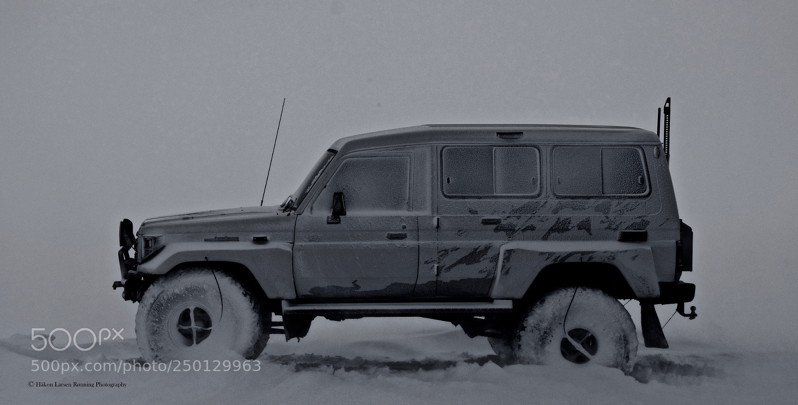 Fujifilm X-T20 sample photo. The forgotten truck photography