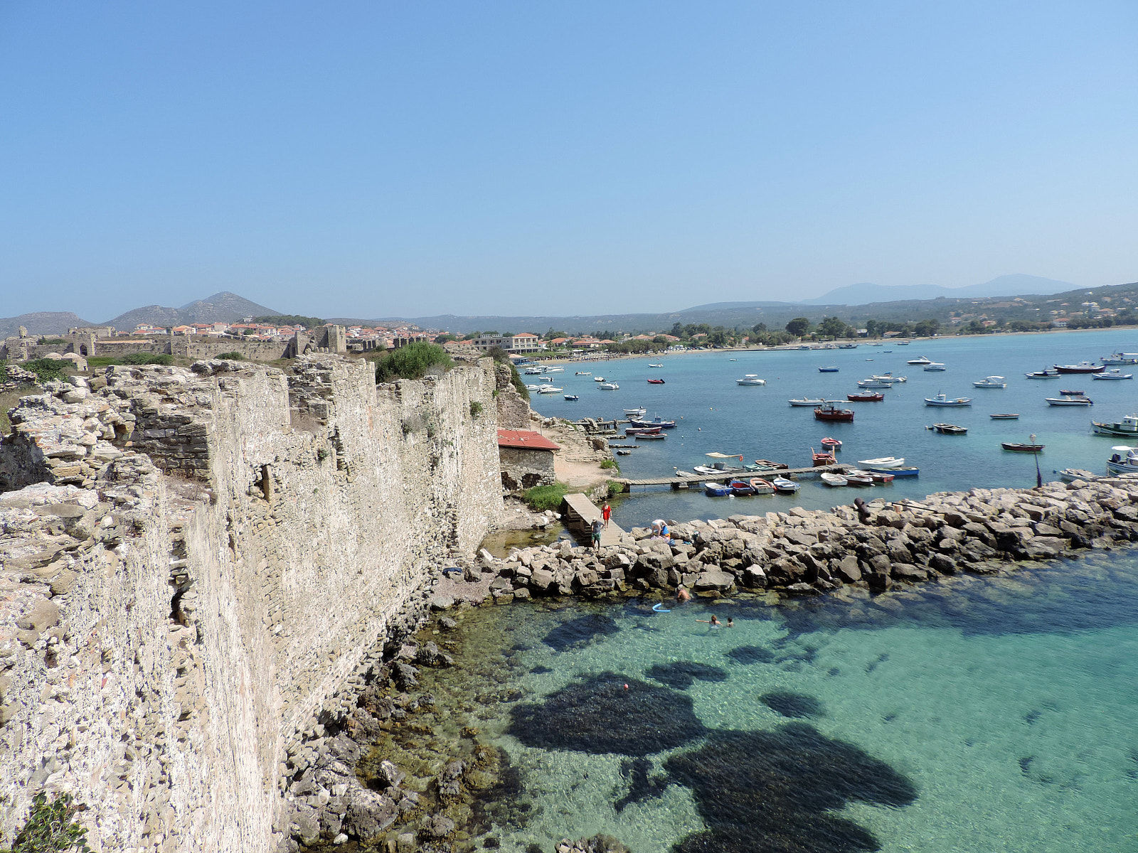 Nikon Coolpix P520 sample photo. Methoni photography